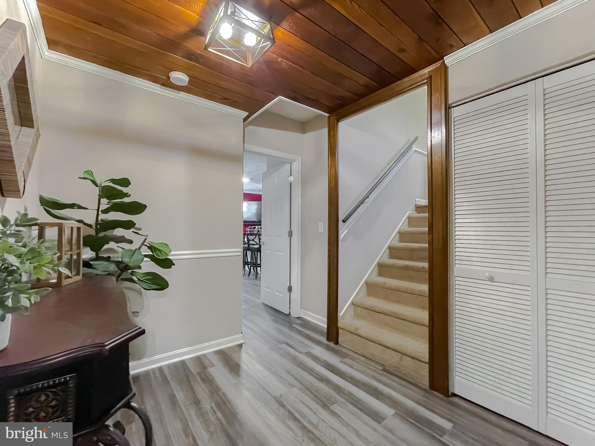 REGAL ESTATES - Residential