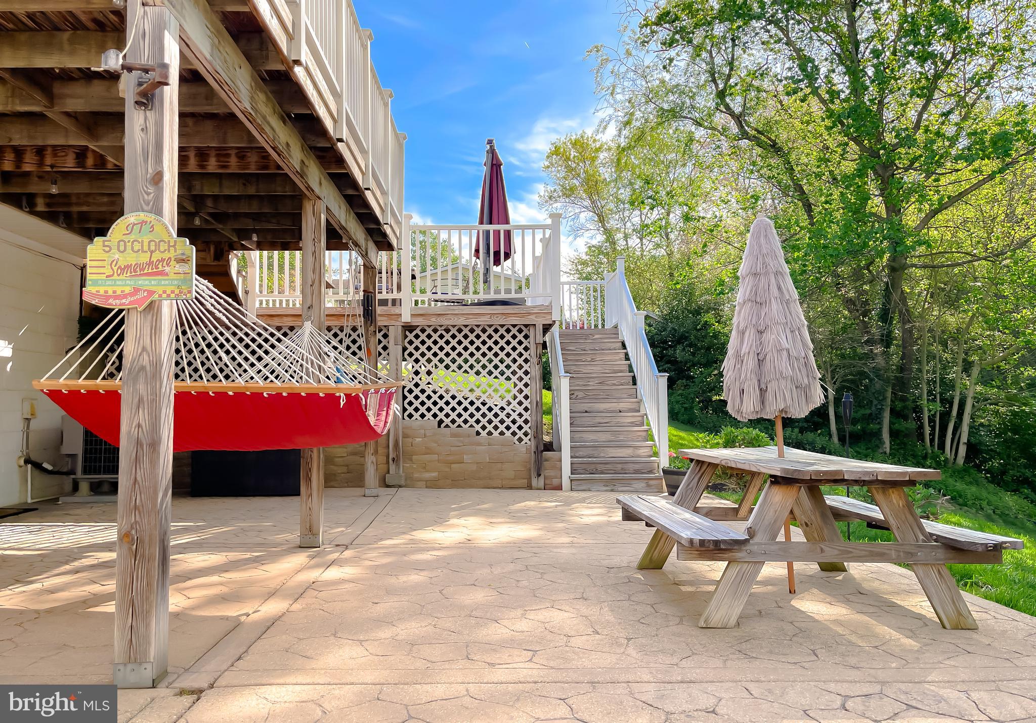 REGAL ESTATES - Residential