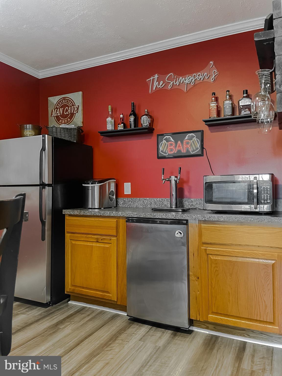 REGAL ESTATES - Residential