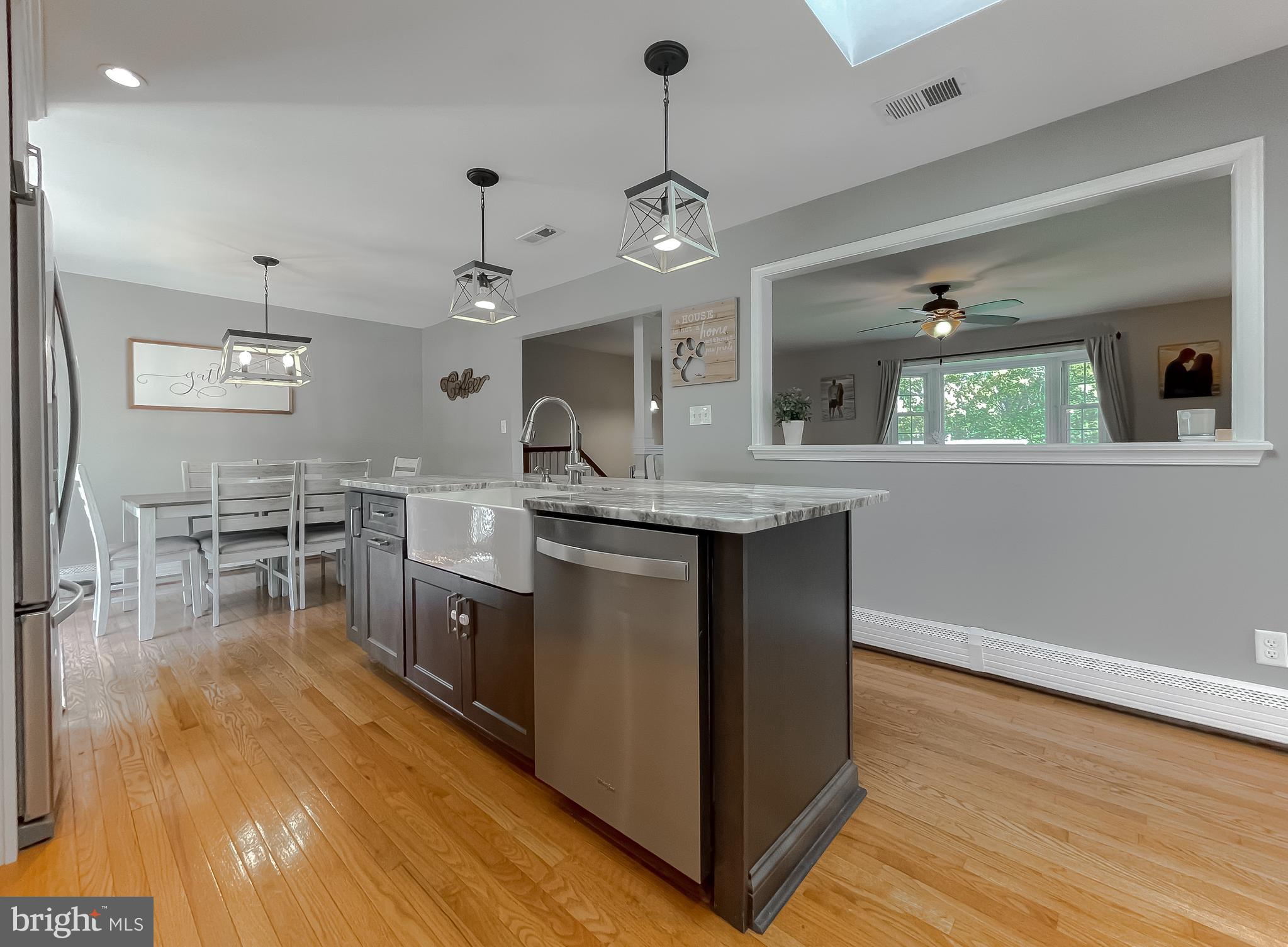 REGAL ESTATES - Residential