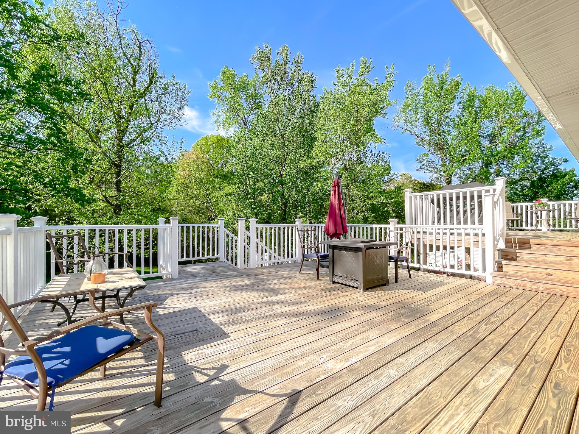 REGAL ESTATES - Residential