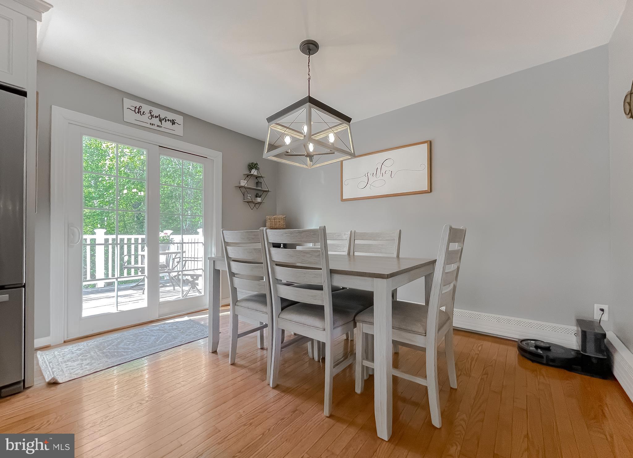 REGAL ESTATES - Residential