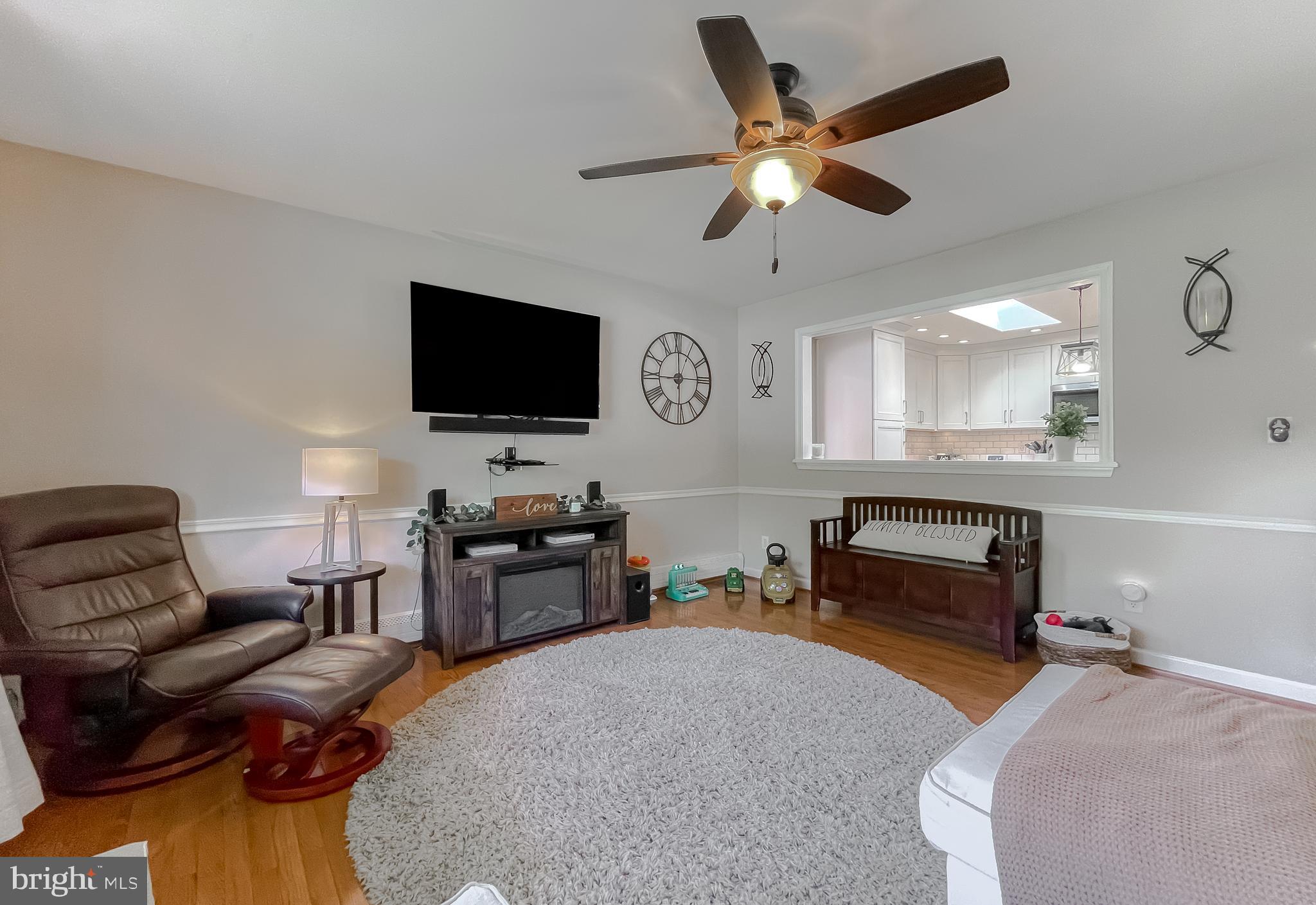 REGAL ESTATES - Residential