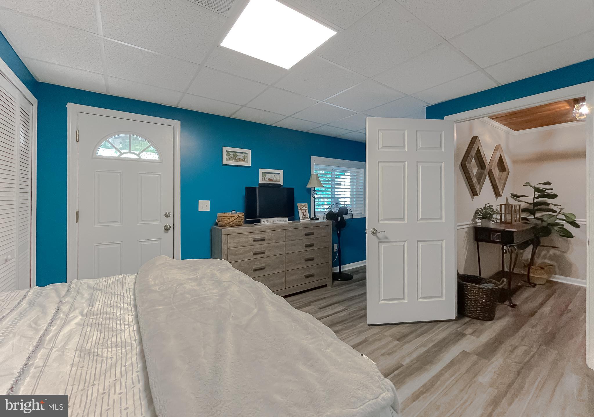 REGAL ESTATES - Residential