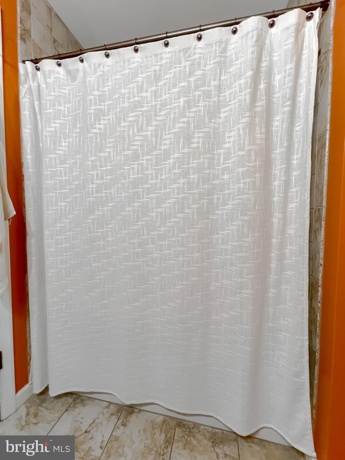 REGAL ESTATES - Residential