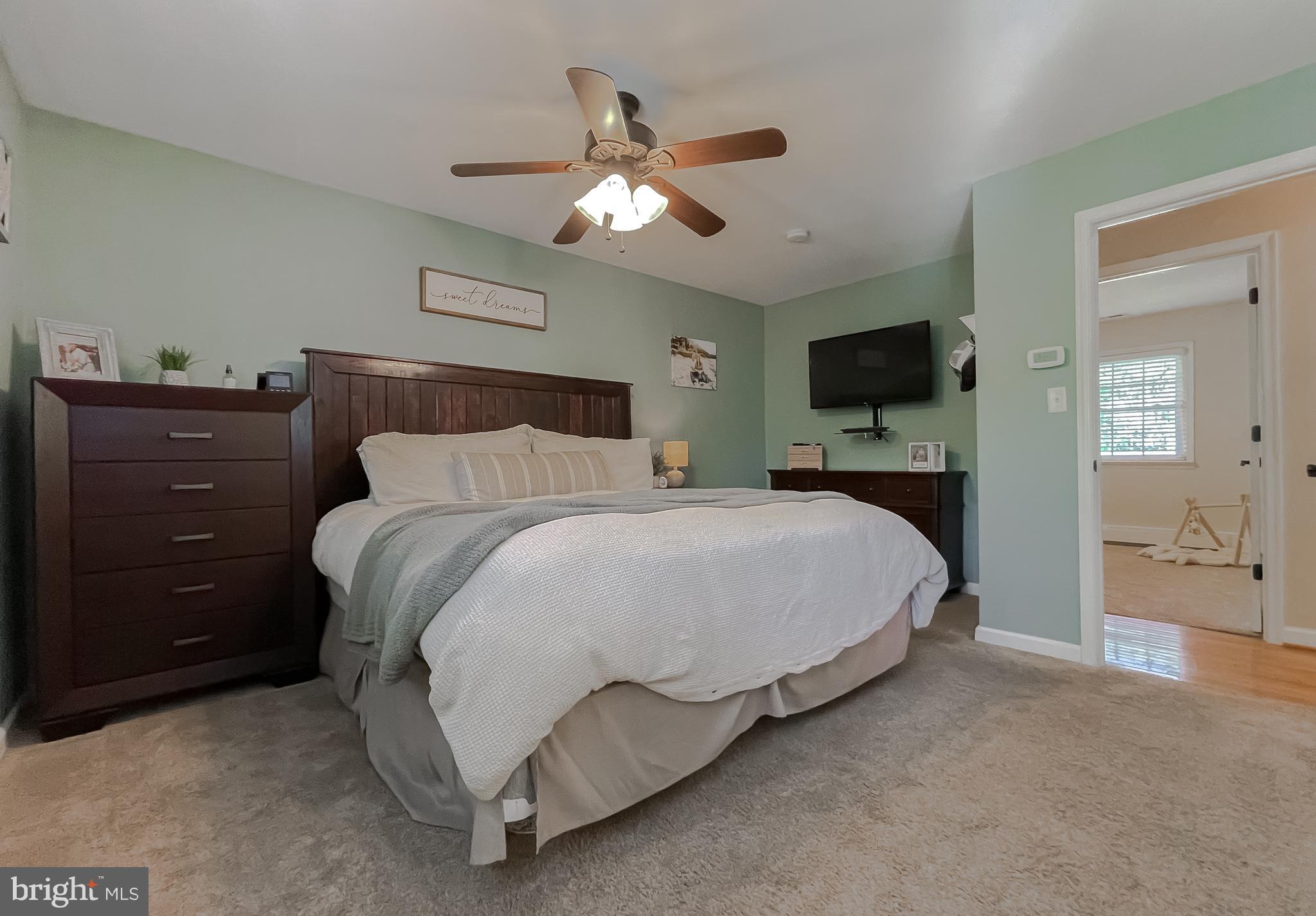 REGAL ESTATES - Residential