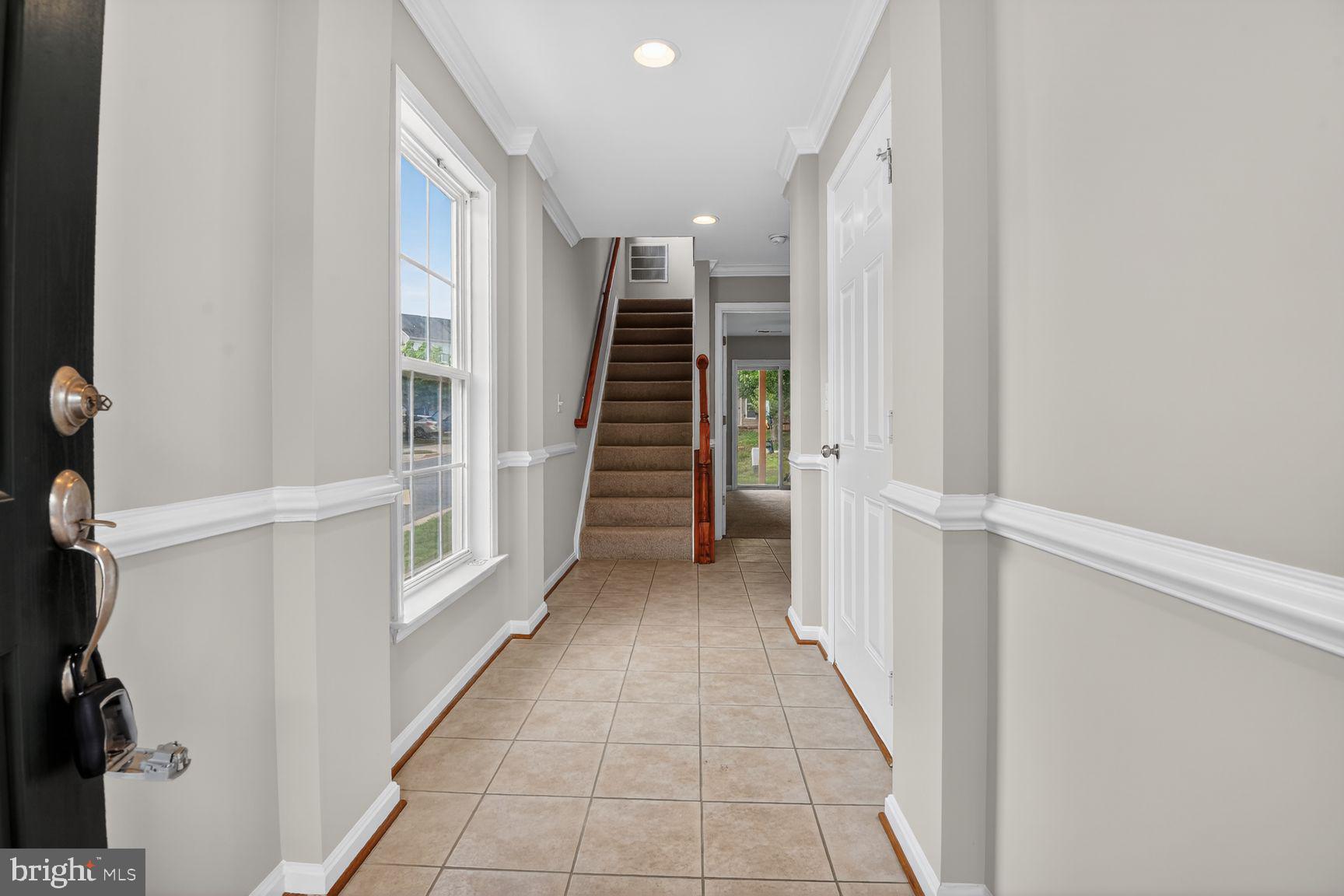 POWELLS RUN VILLAGE COND - Residential