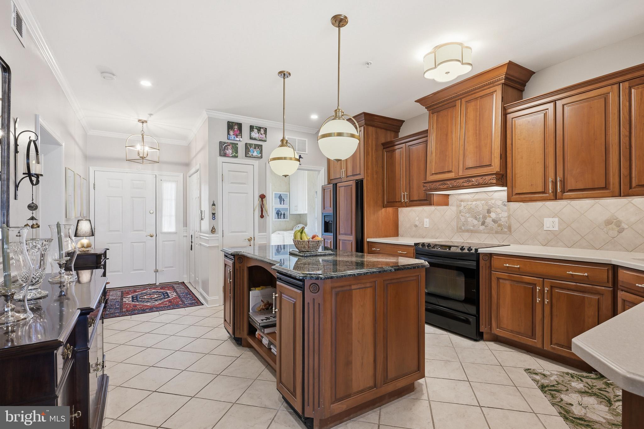 TOMES LANDING - Residential