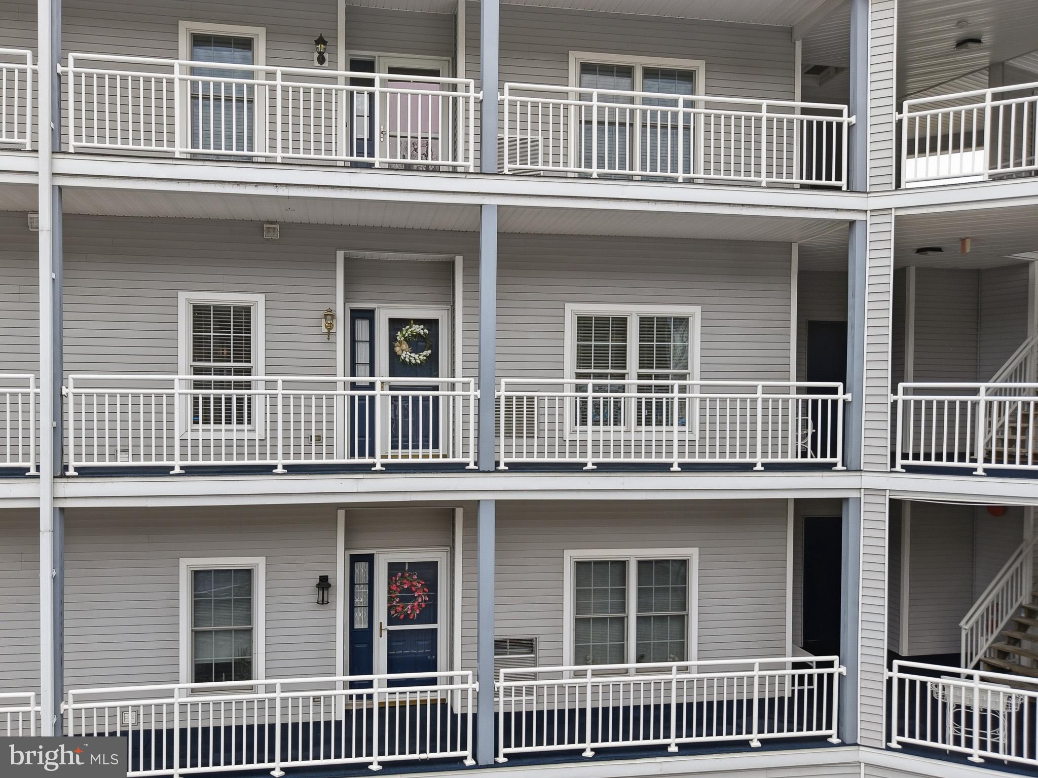 TOMES LANDING - Residential