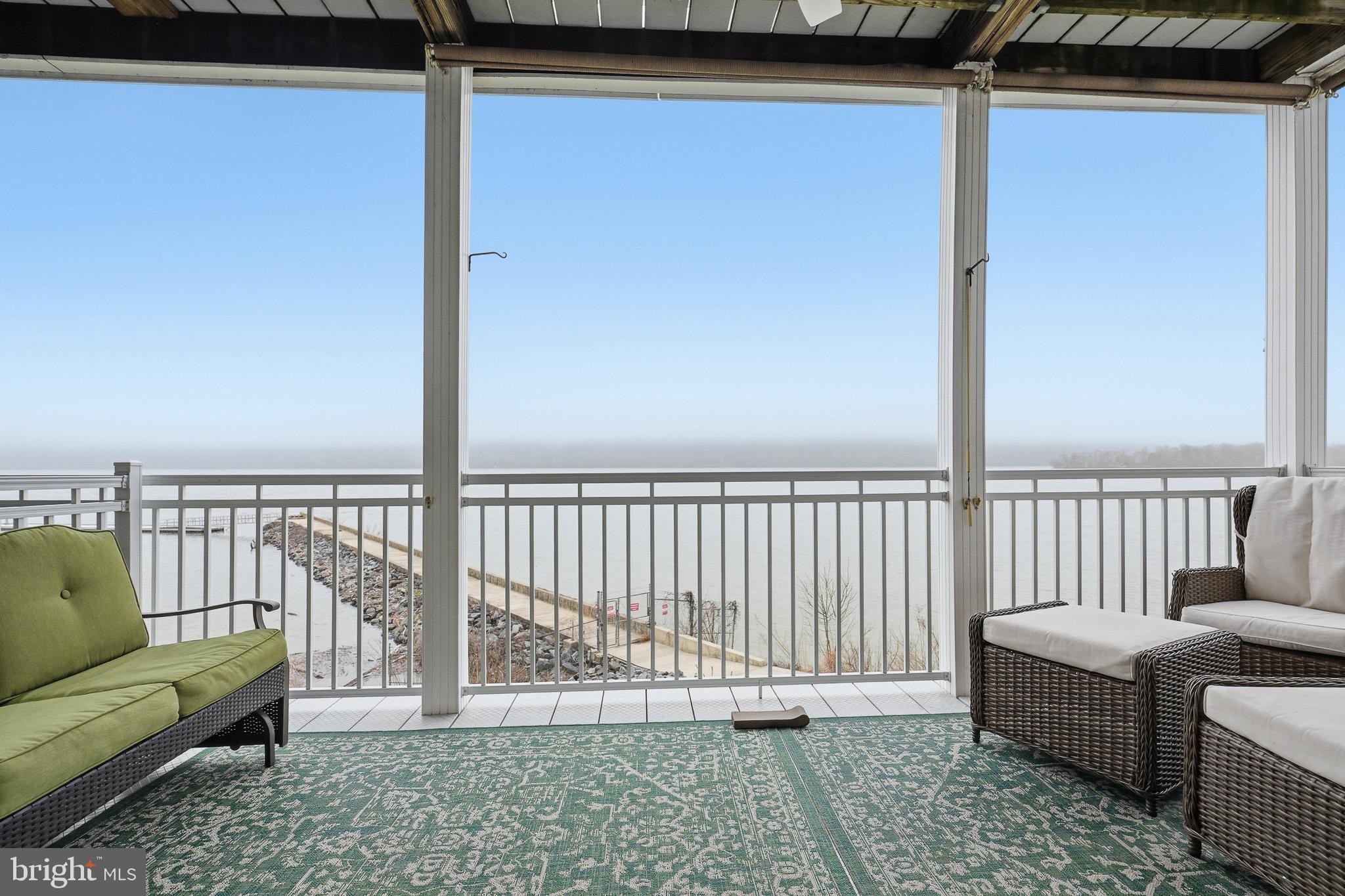 TOMES LANDING - Residential