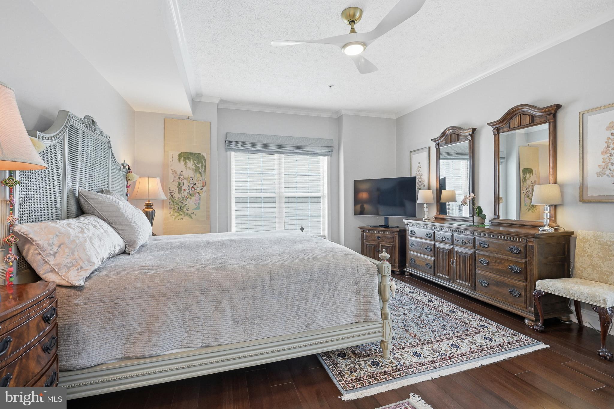 TOMES LANDING - Residential