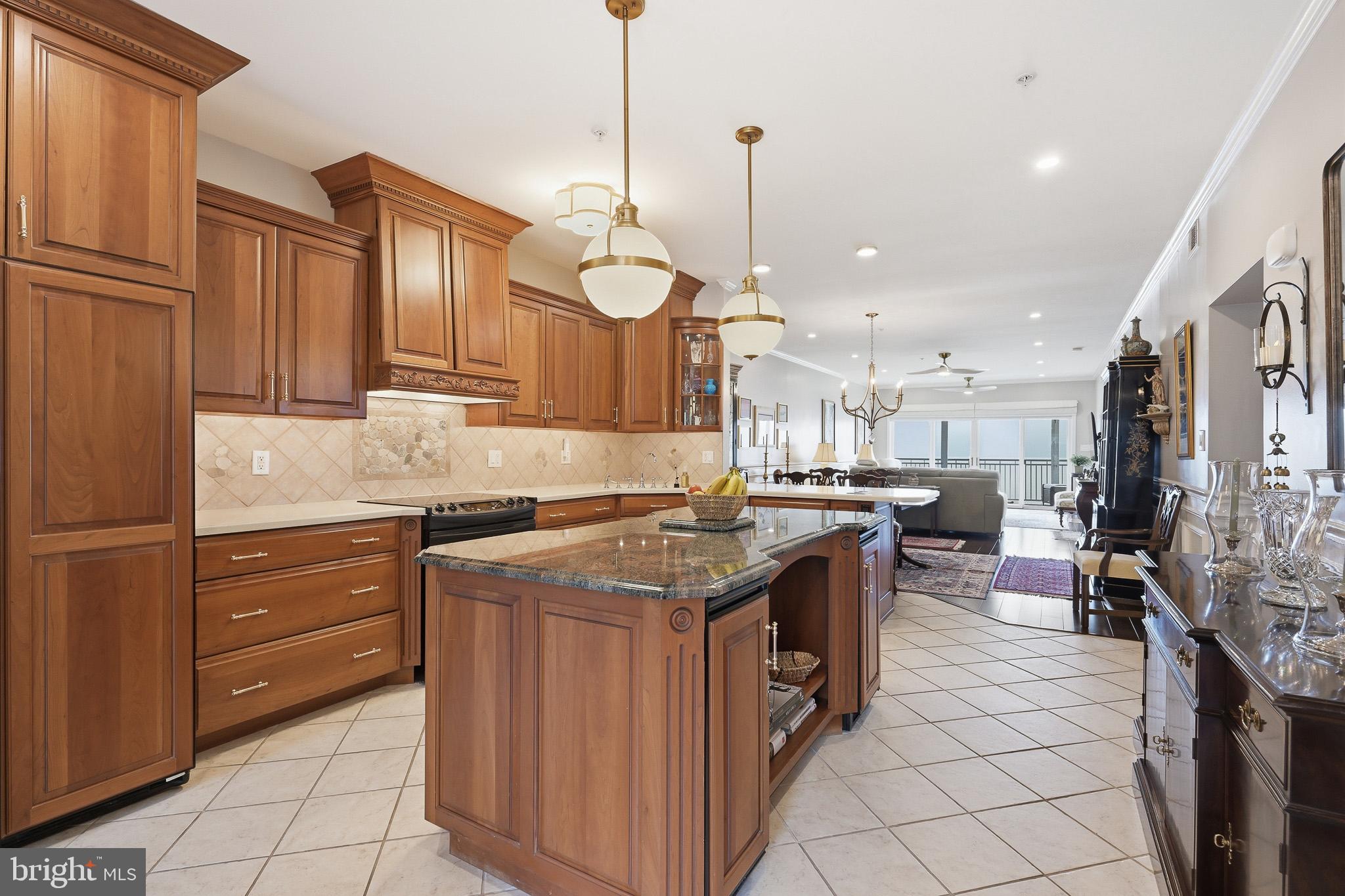 TOMES LANDING - Residential