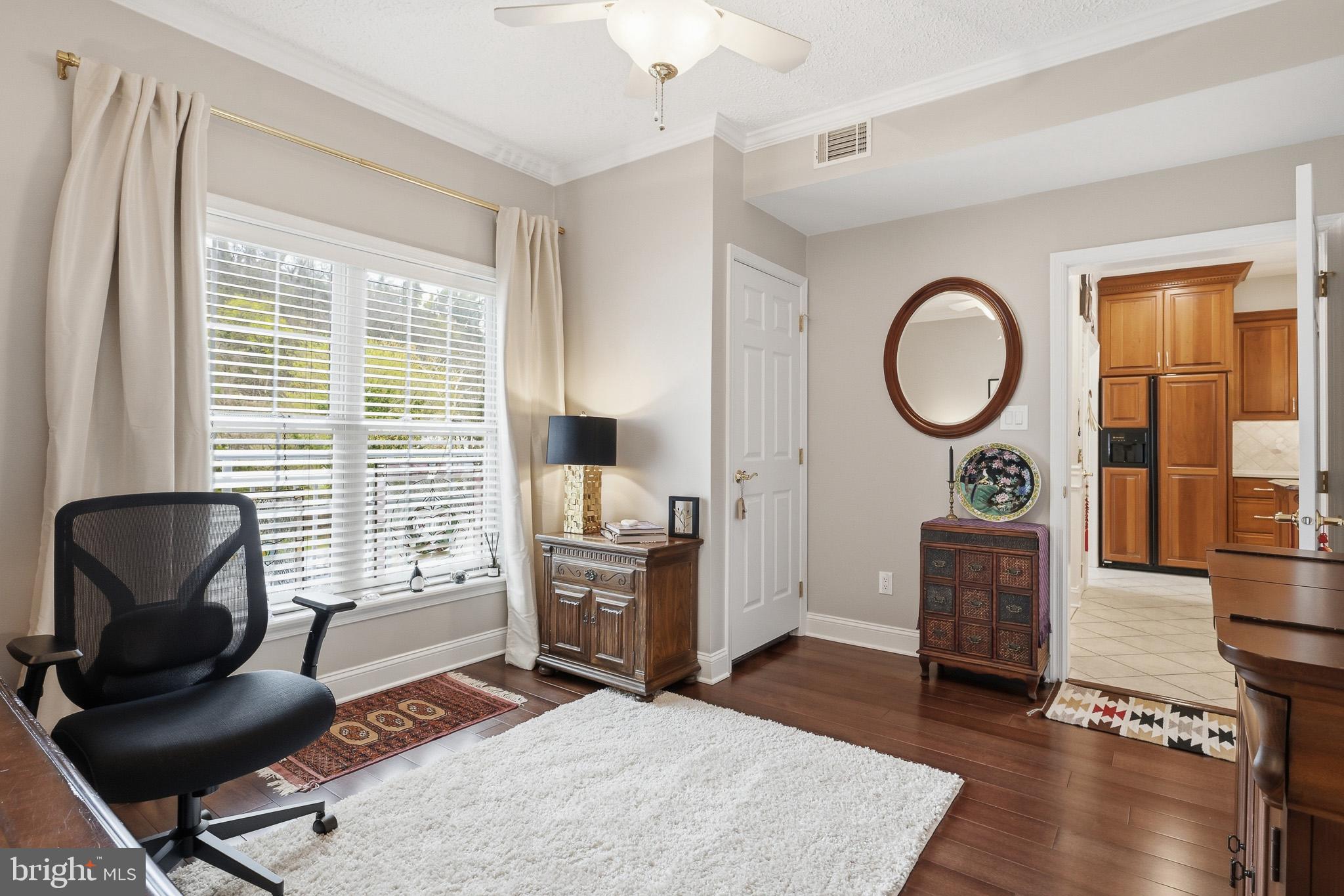 TOMES LANDING - Residential