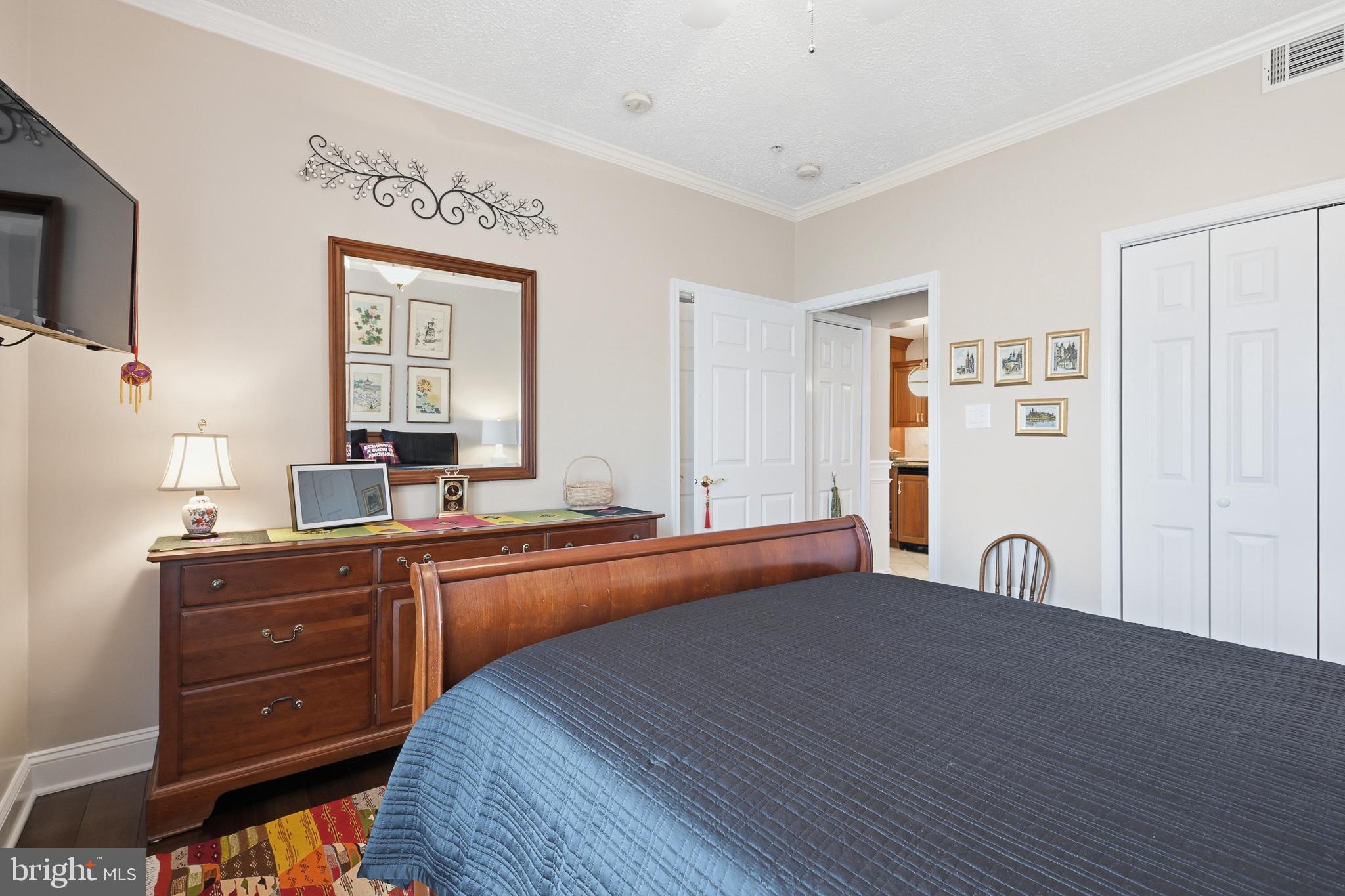 TOMES LANDING - Residential