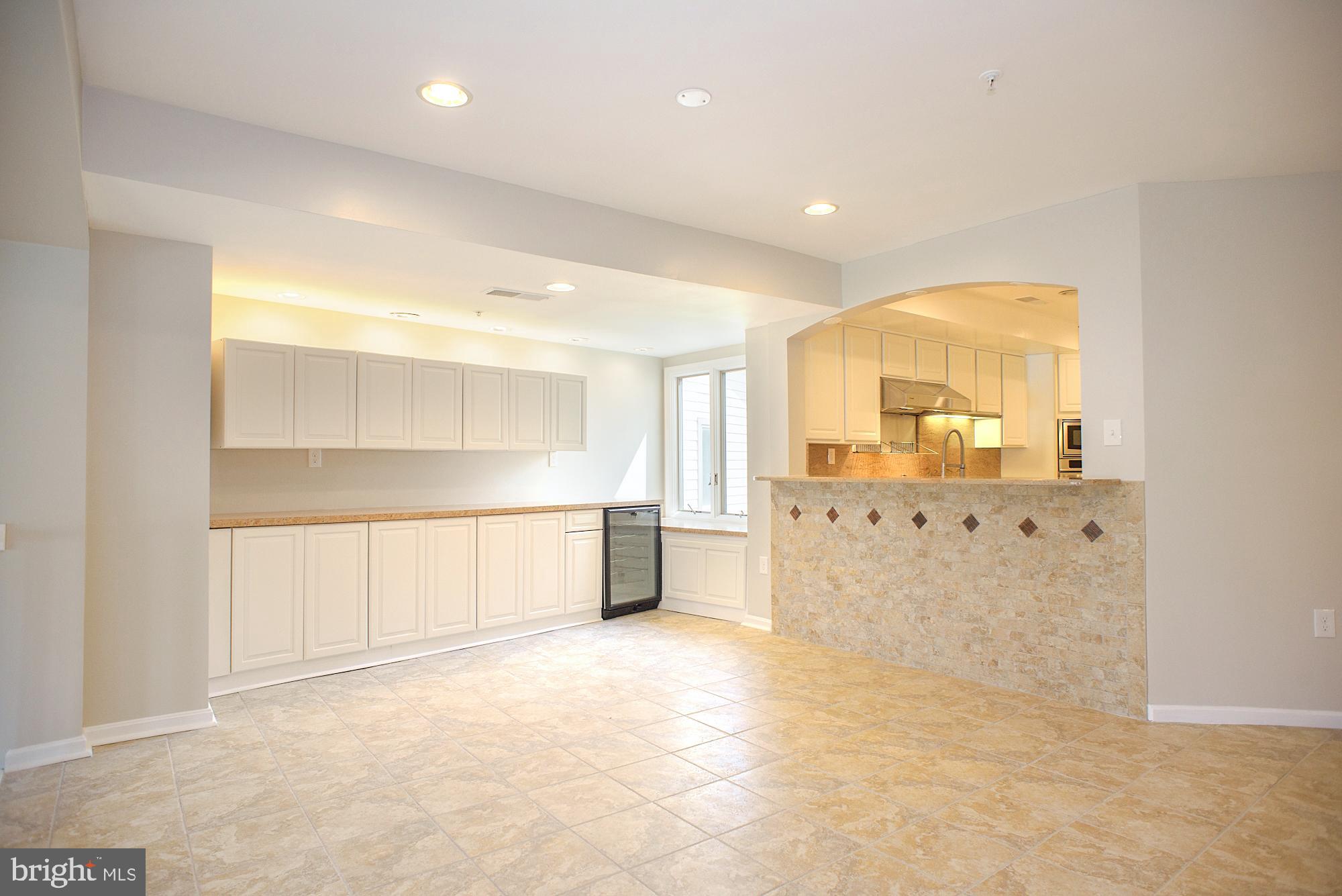 CHESAPEAKE HARBOUR - Residential Lease