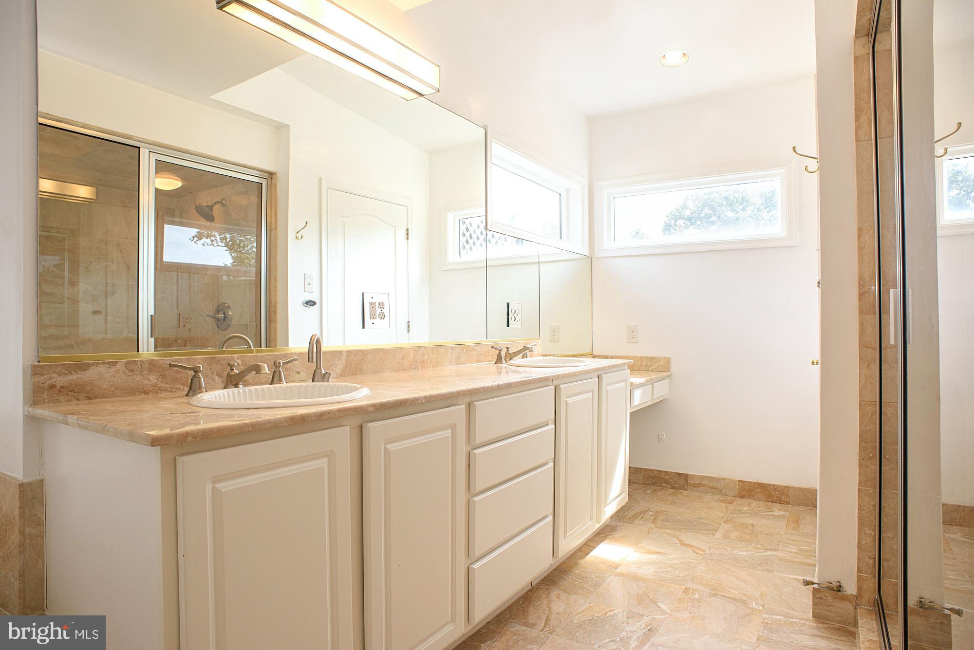 CHESAPEAKE HARBOUR - Residential Lease