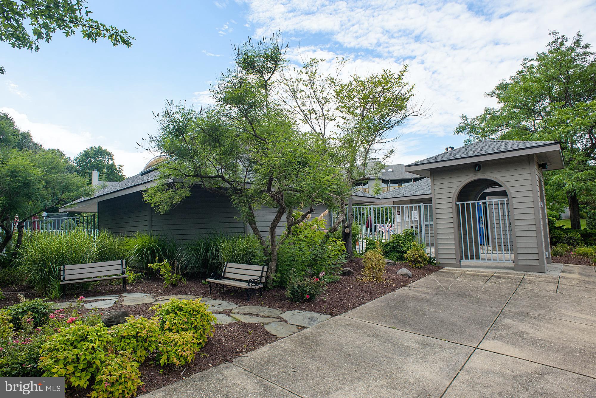 CHESAPEAKE HARBOUR - Residential Lease