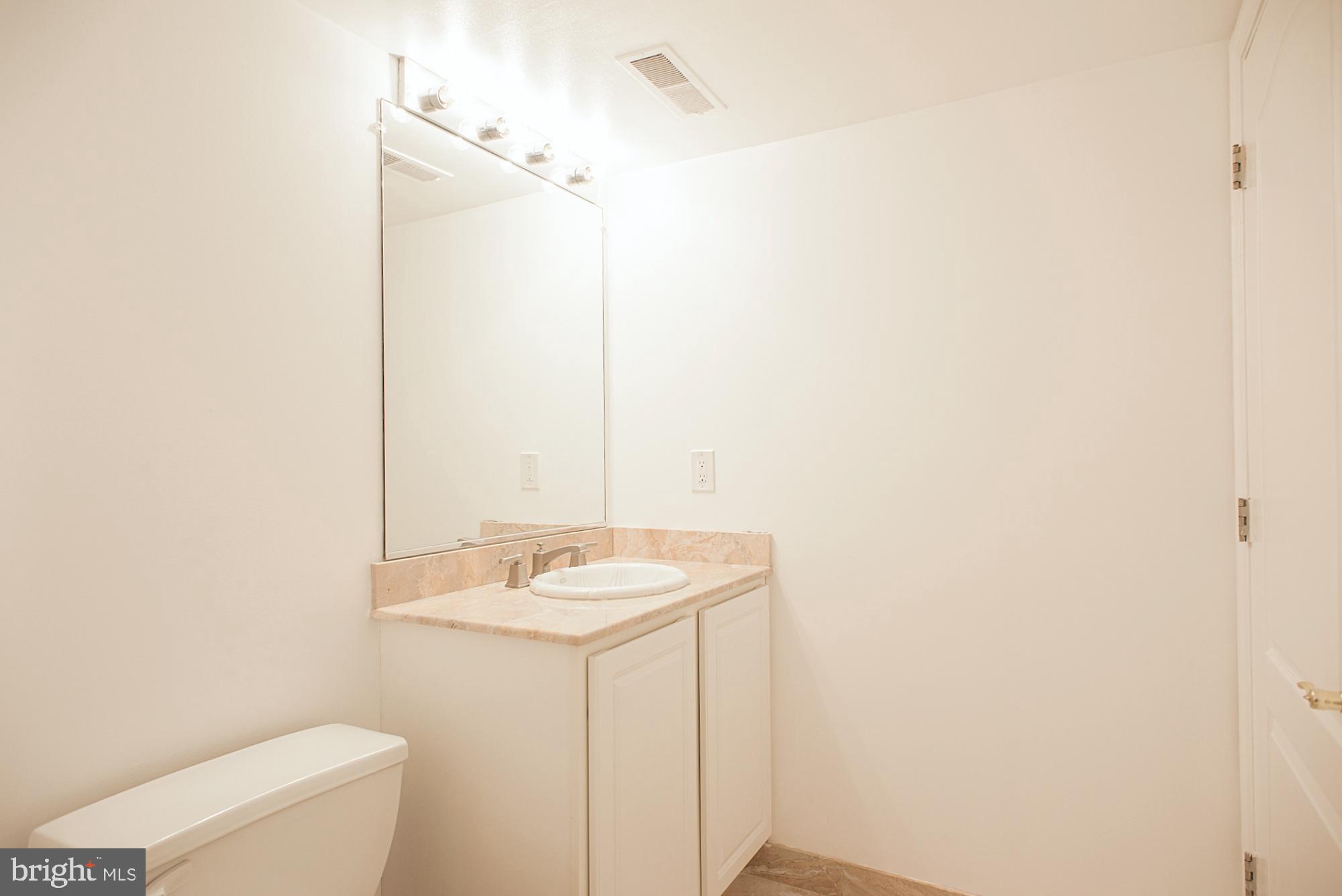 CHESAPEAKE HARBOUR - Residential Lease