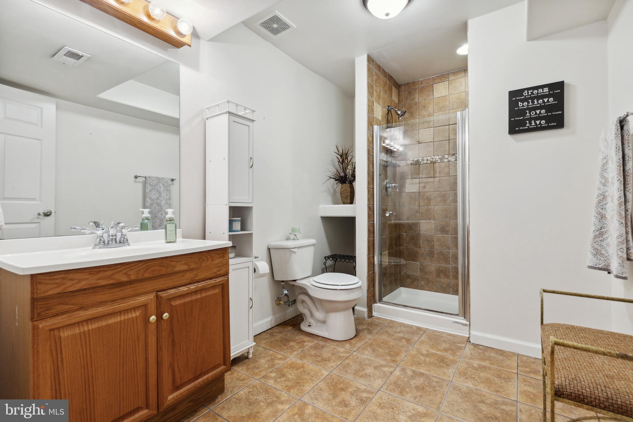 PORT POTOMAC - Residential