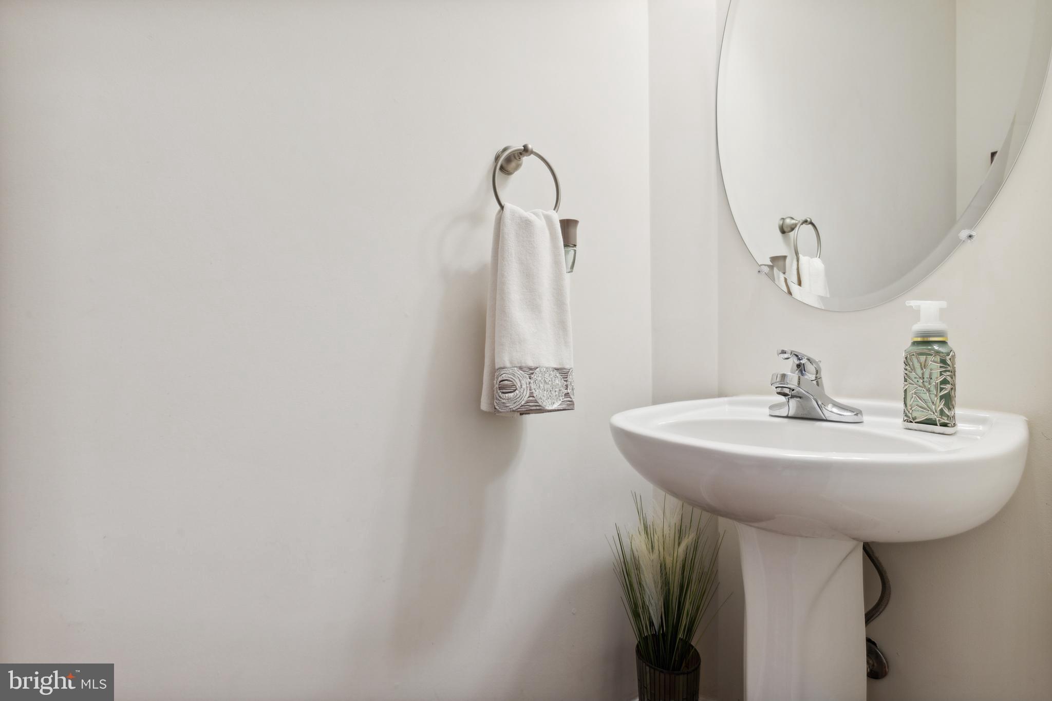 PORT POTOMAC - Residential