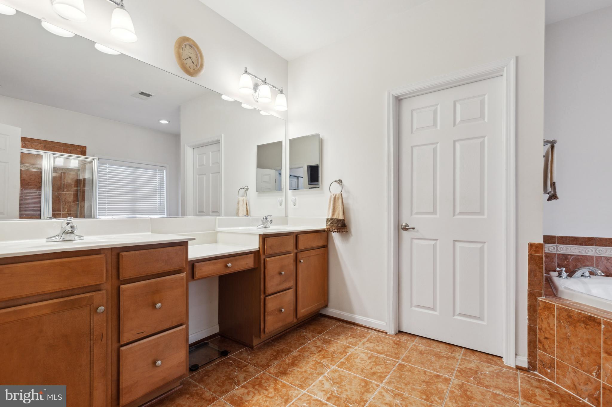 PORT POTOMAC - Residential