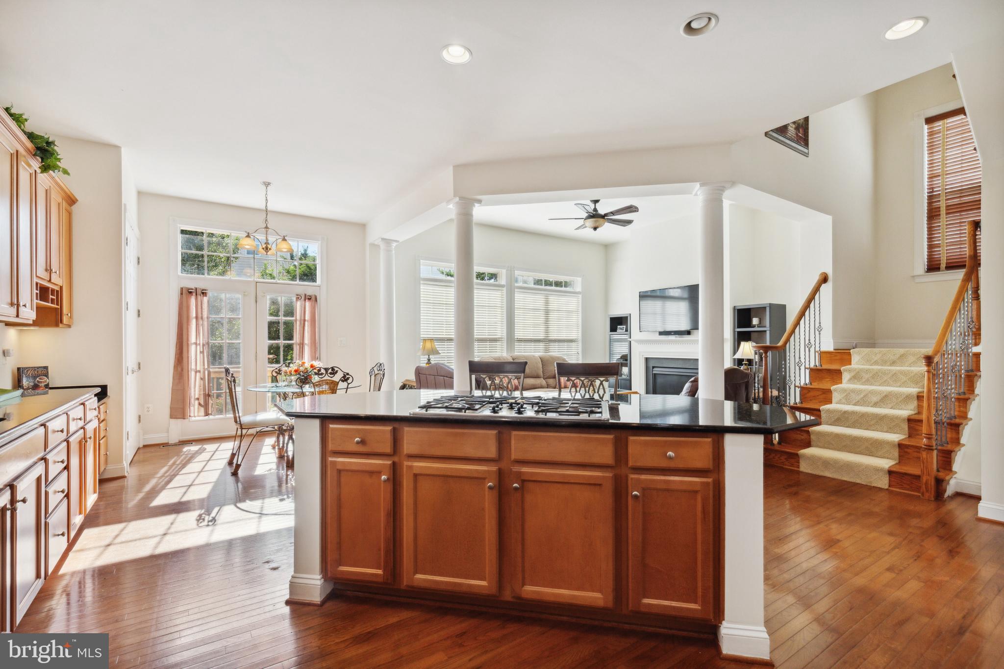 PORT POTOMAC - Residential