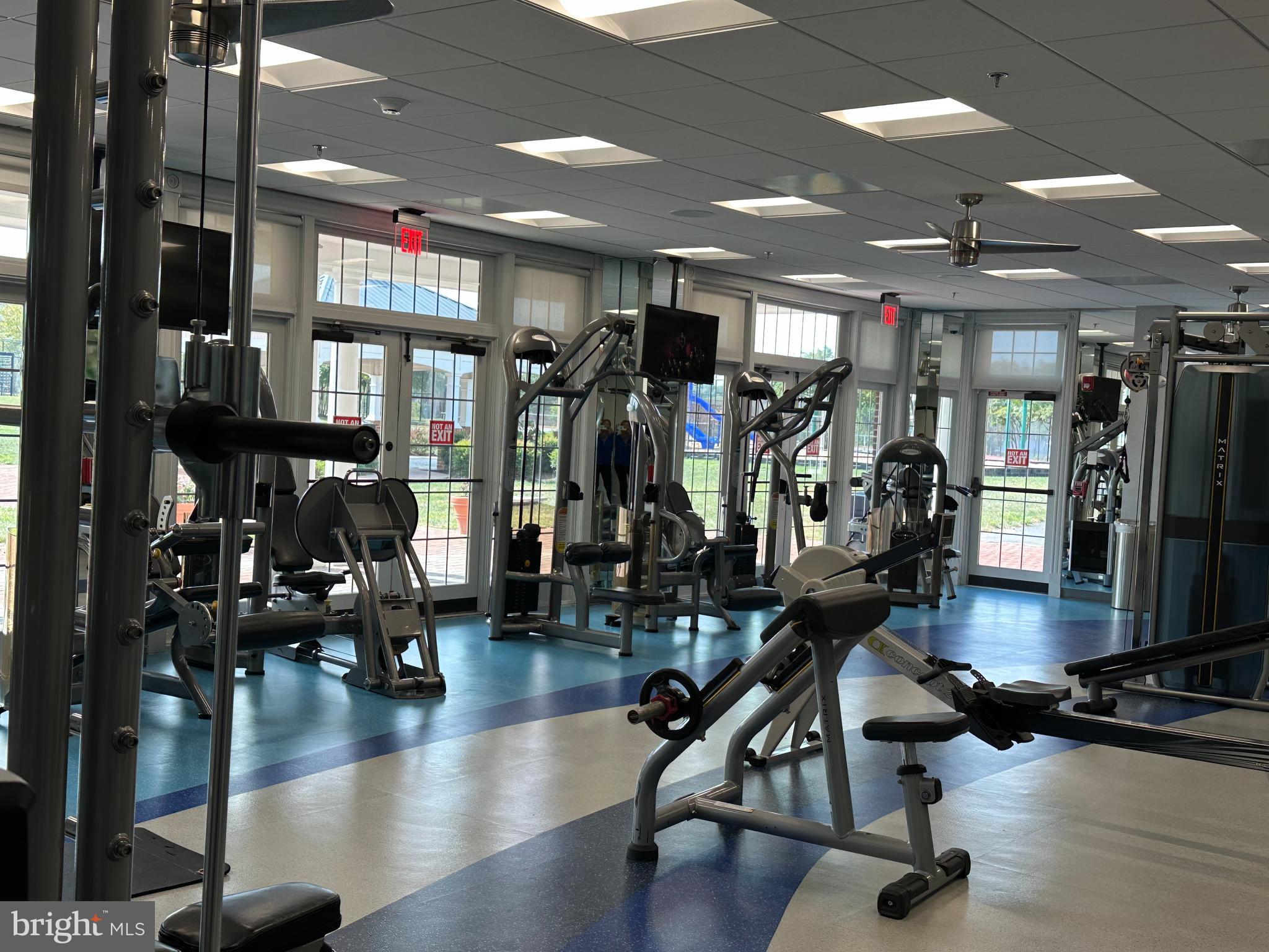 PORT POTOMAC - Residential