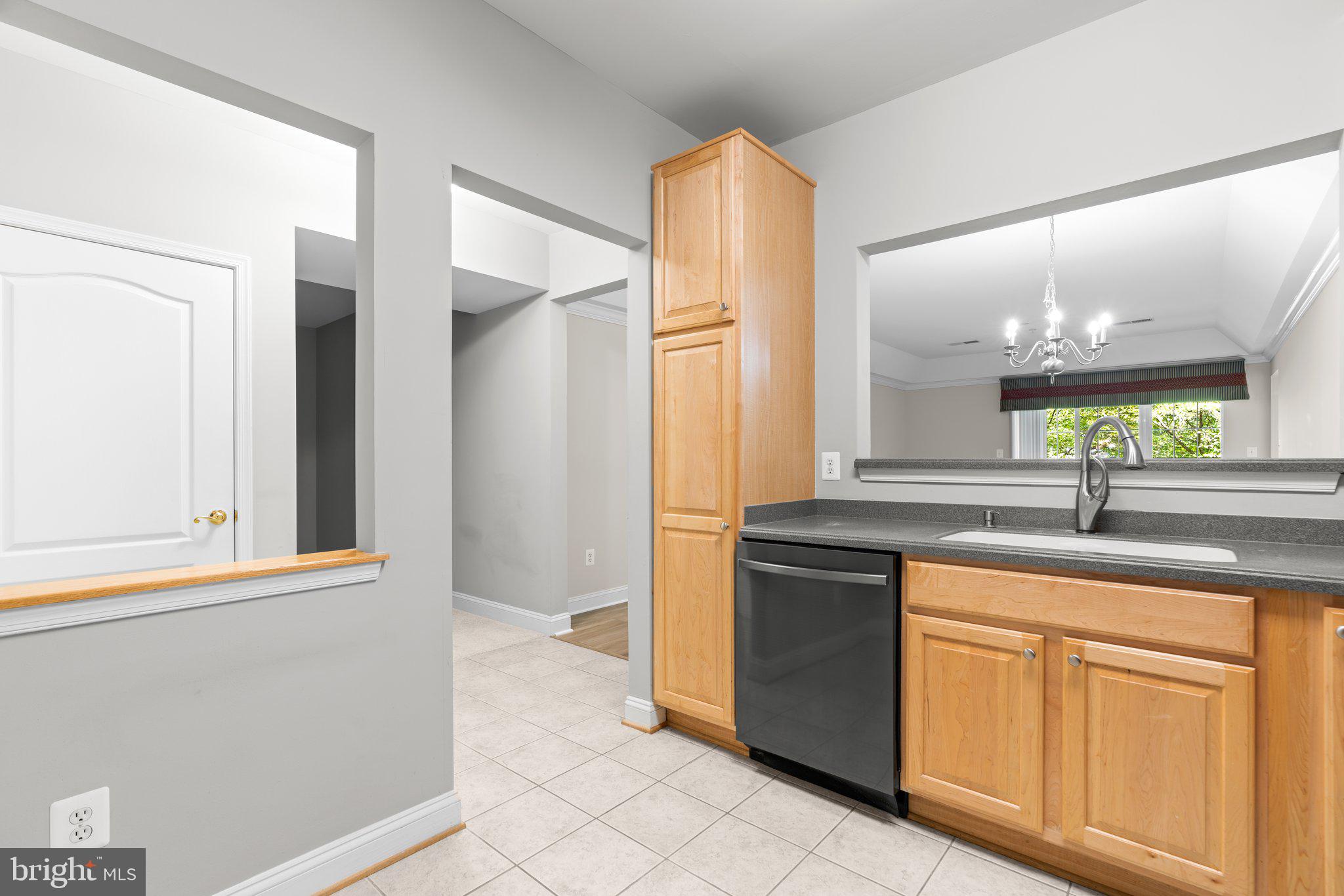 FIELDSTONE AT RIVER HILL - Residential