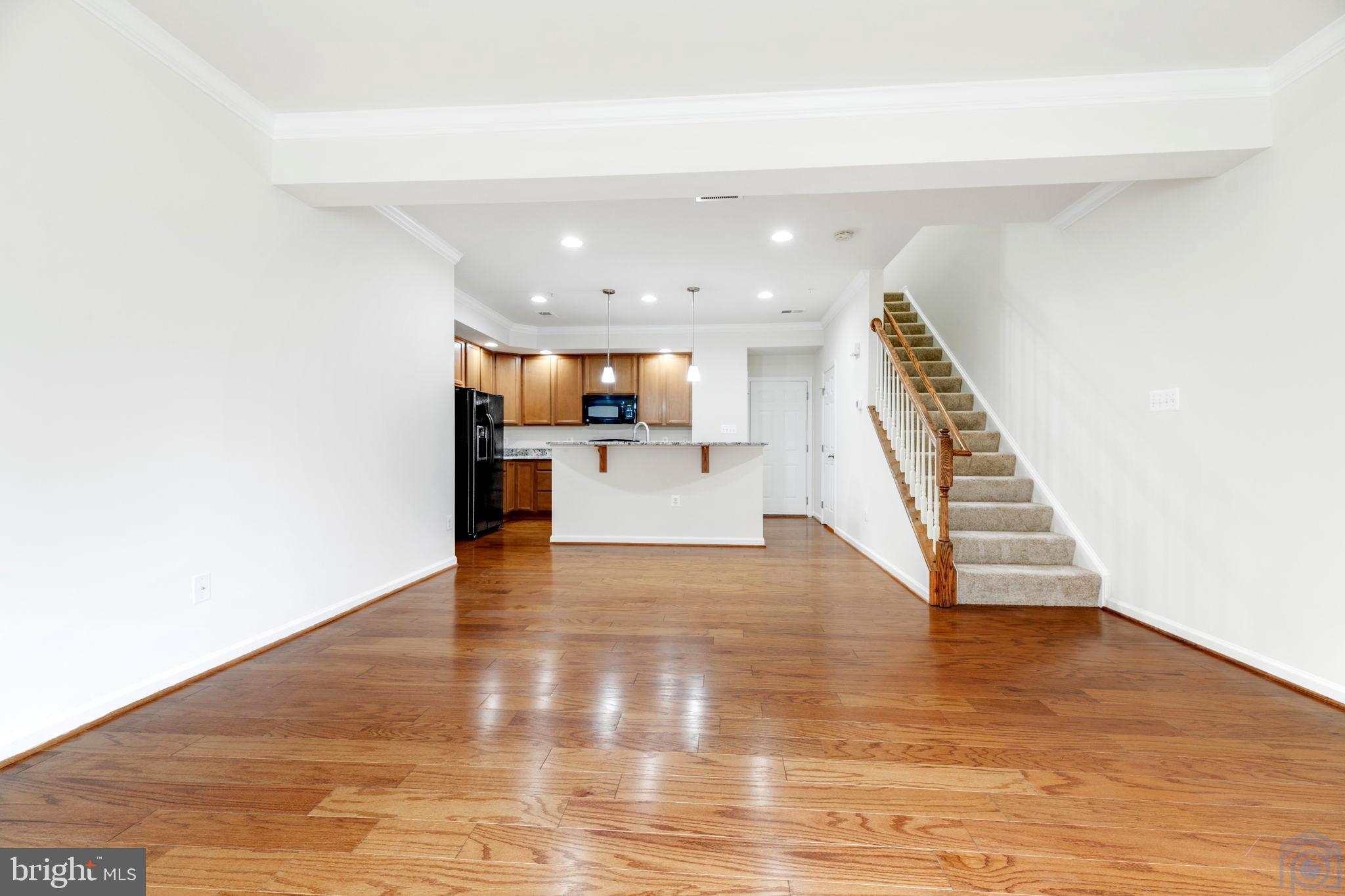 POTOMAC CLUB II - Residential