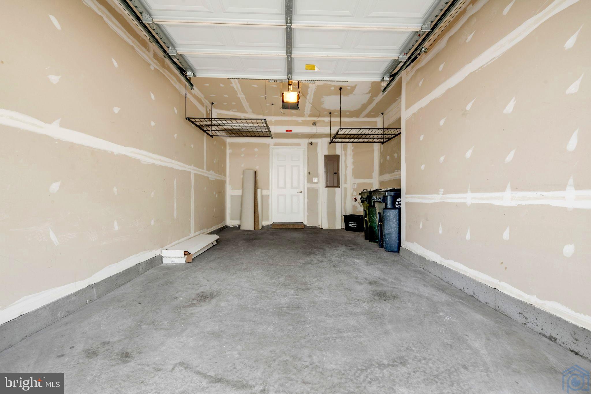 POTOMAC CLUB II - Residential