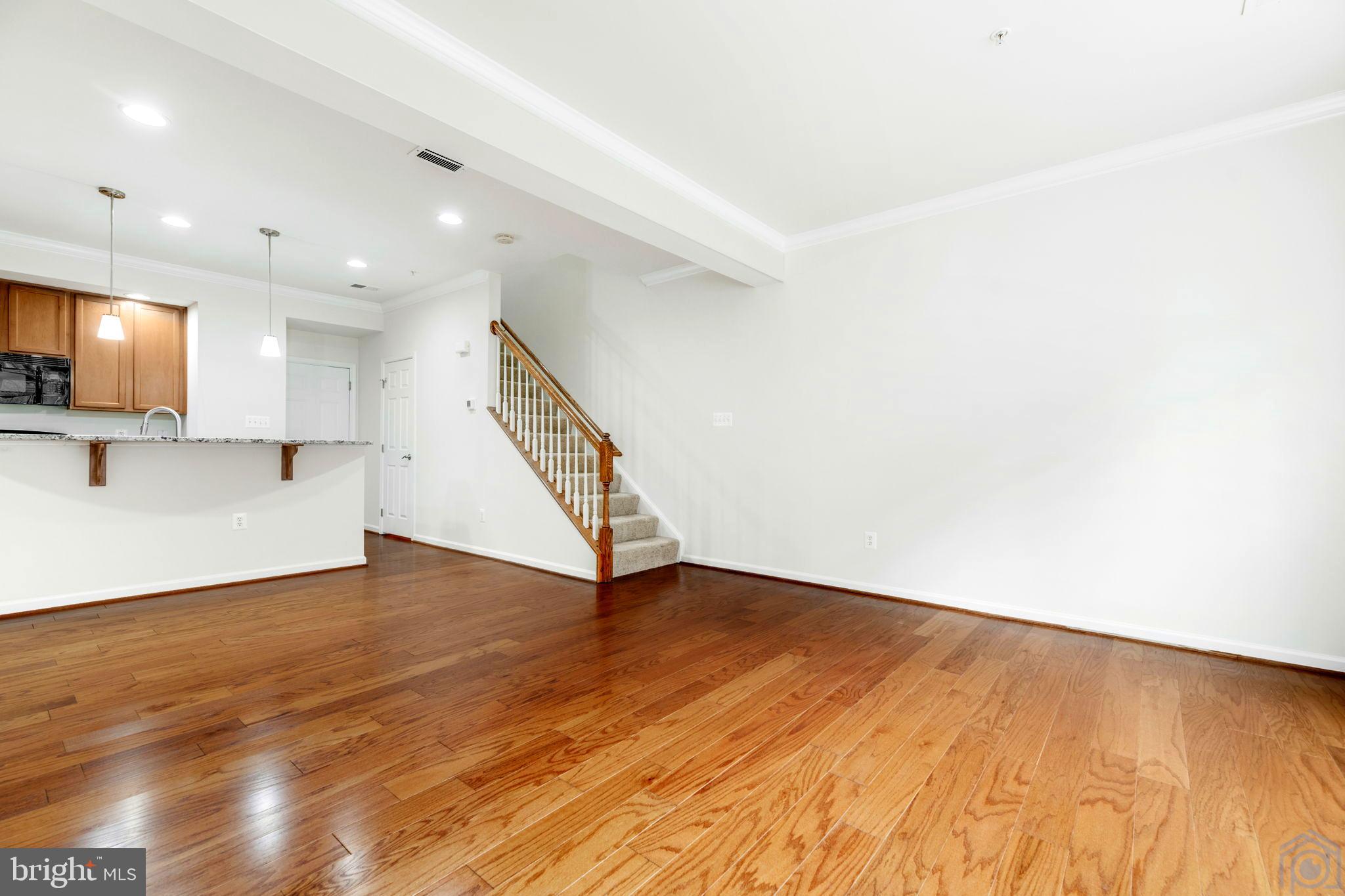 POTOMAC CLUB II - Residential