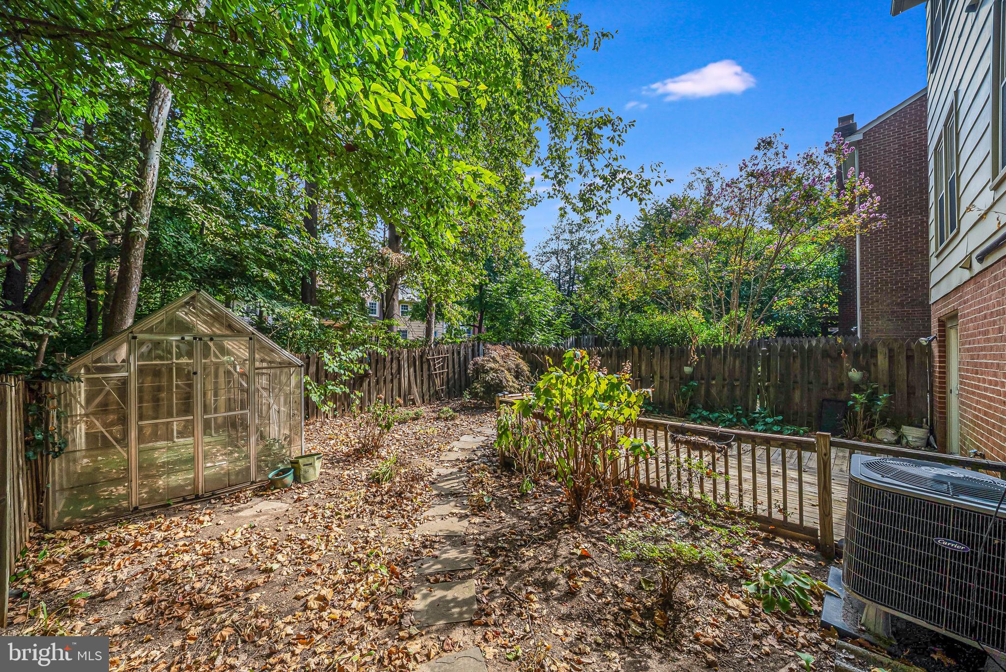 STRATTON COMMONS - Residential