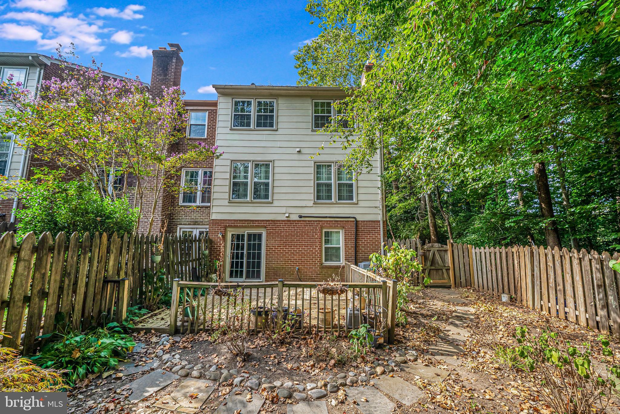 STRATTON COMMONS - Residential