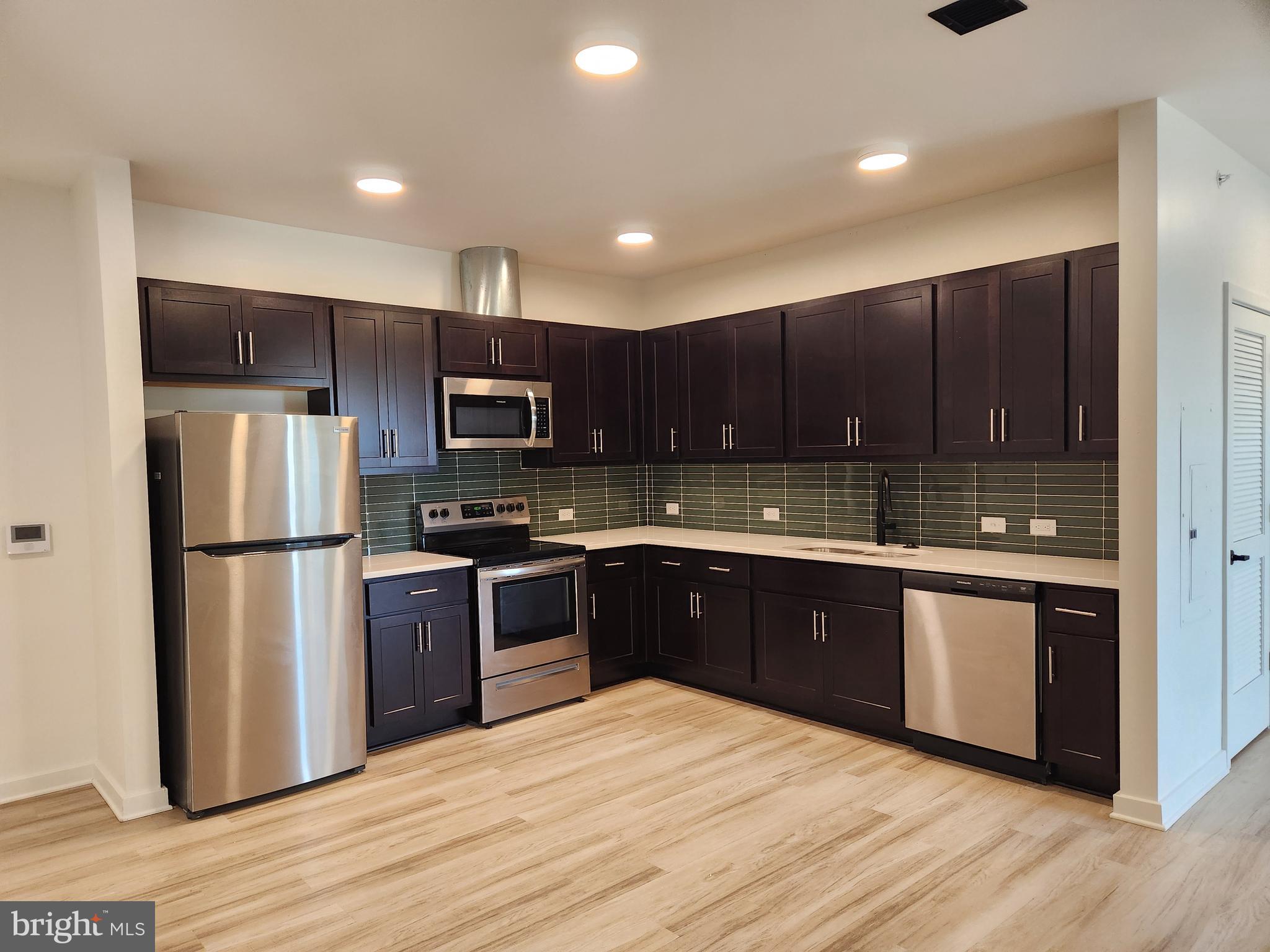 DOWNTOWN FREDERICKSBURG - Residential Lease