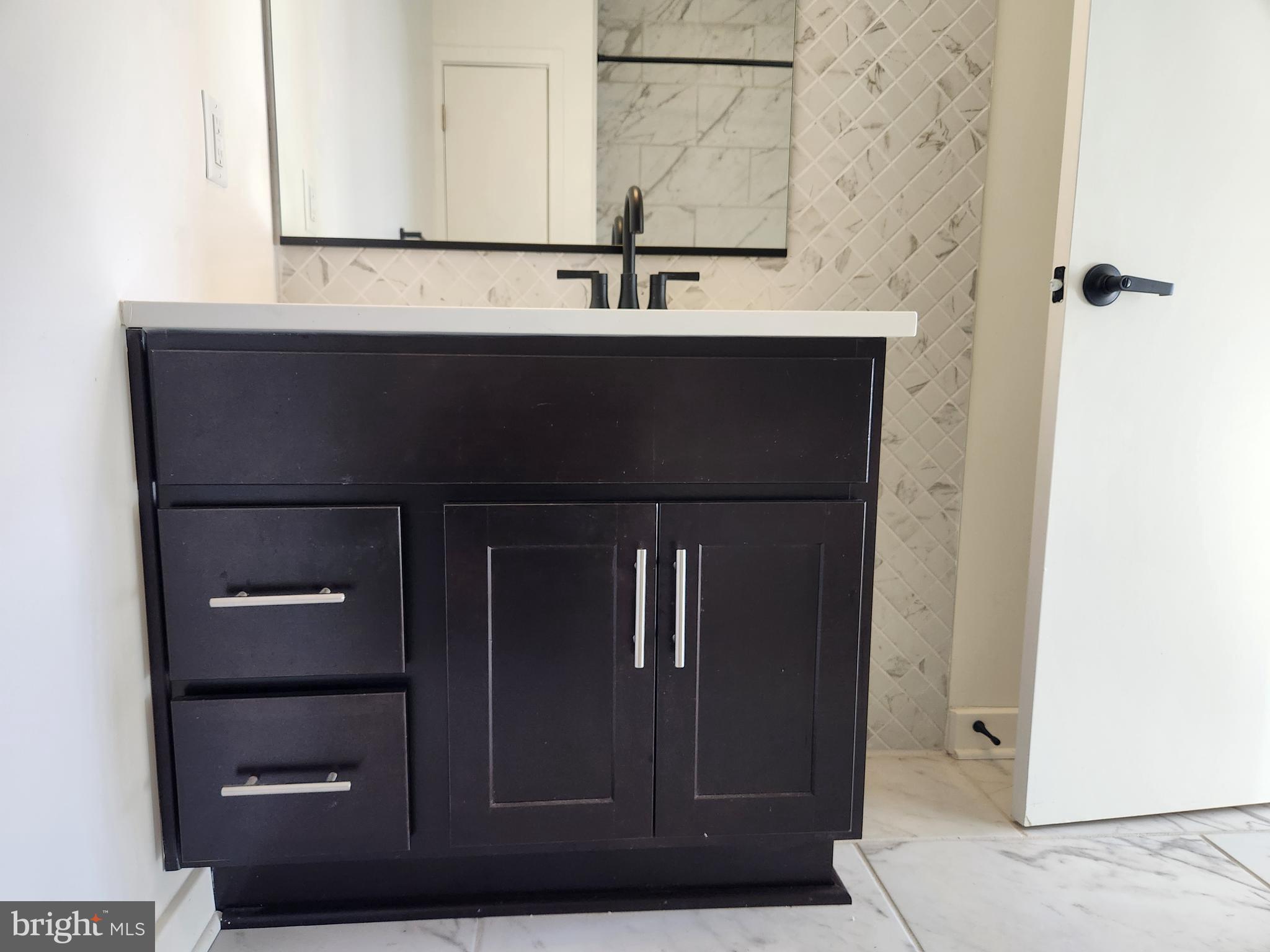 DOWNTOWN FREDERICKSBURG - Residential Lease