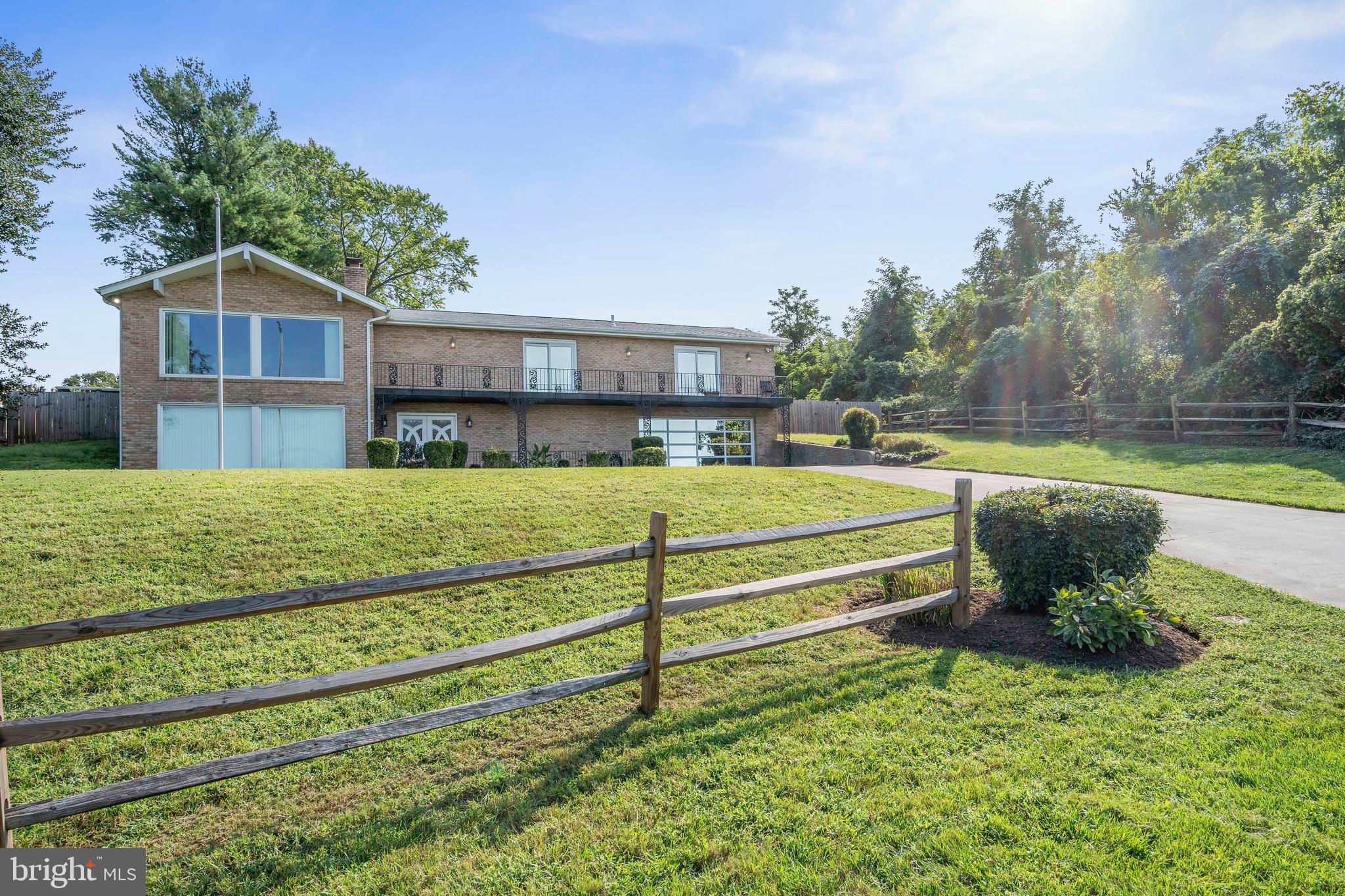 INDIAN QUEEN ESTATES - Residential