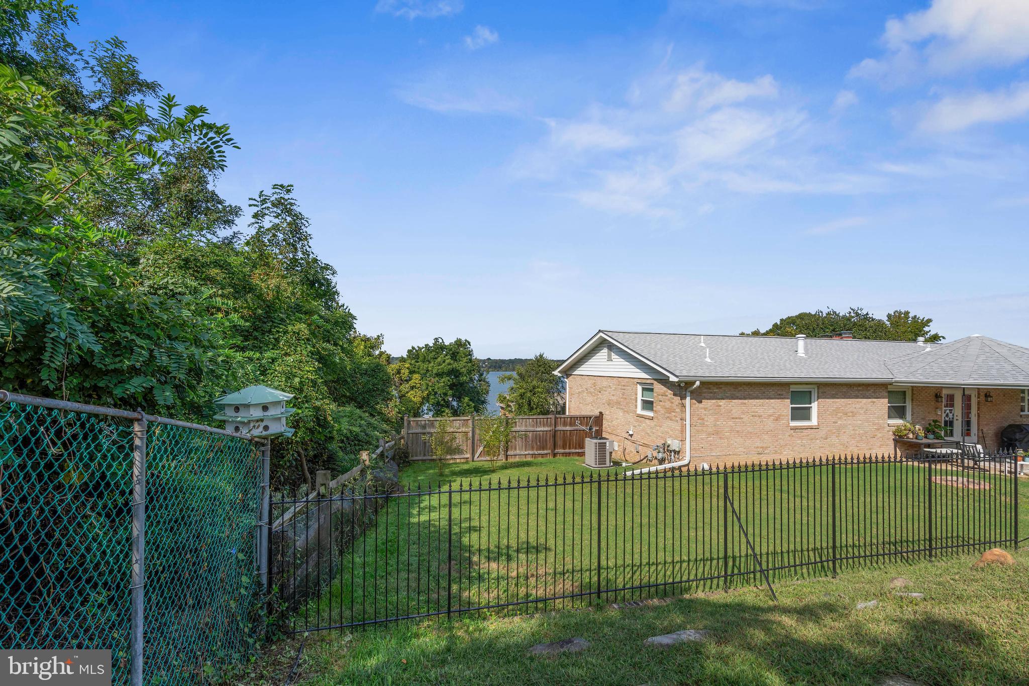 INDIAN QUEEN ESTATES - Residential