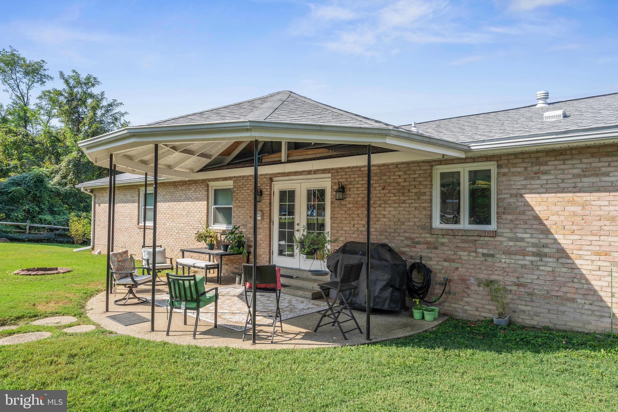 INDIAN QUEEN ESTATES - Residential