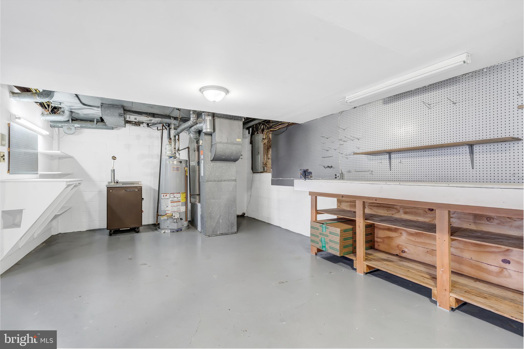 INDIAN QUEEN ESTATES - Residential