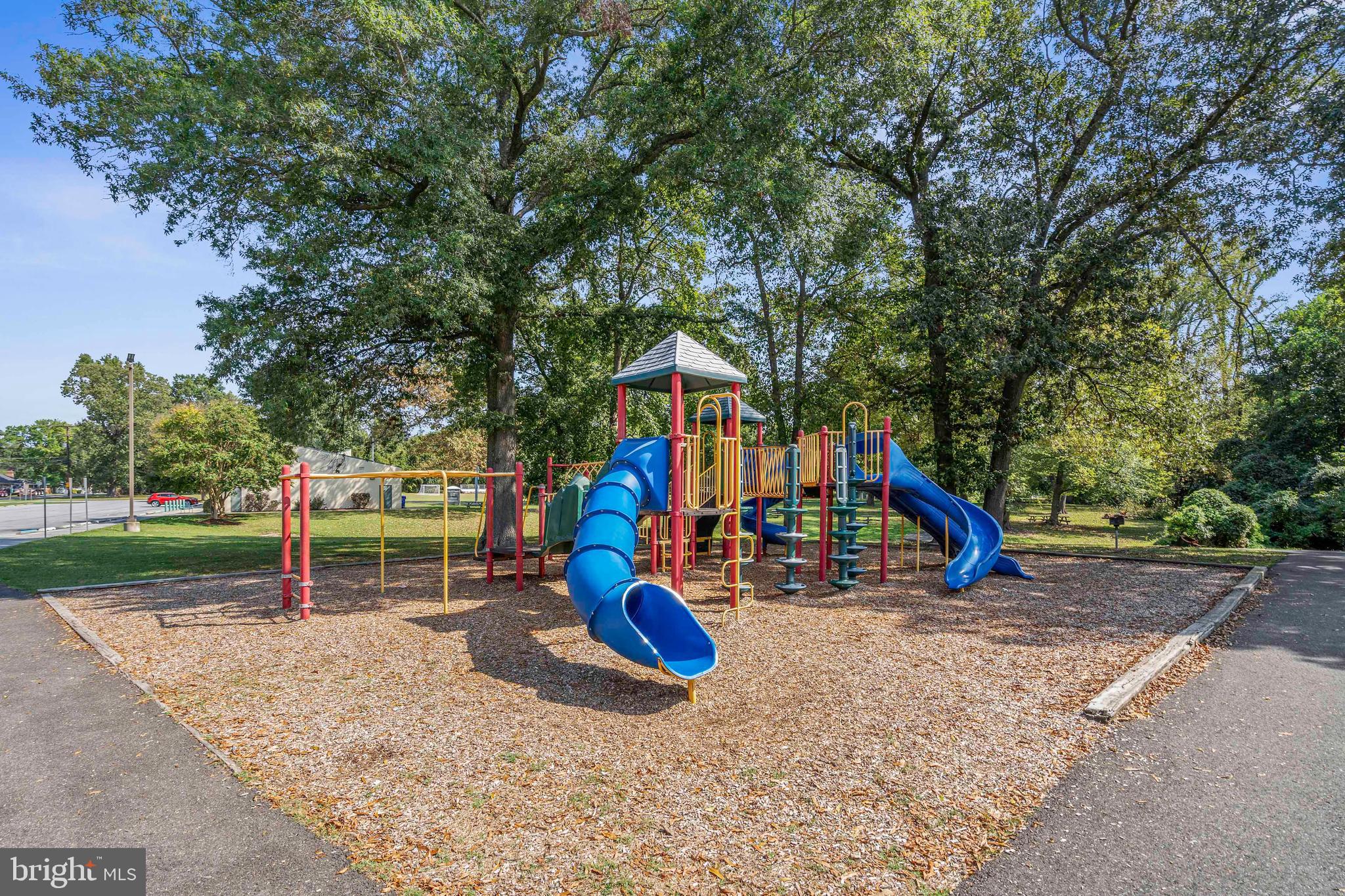 INDIAN QUEEN ESTATES - Residential