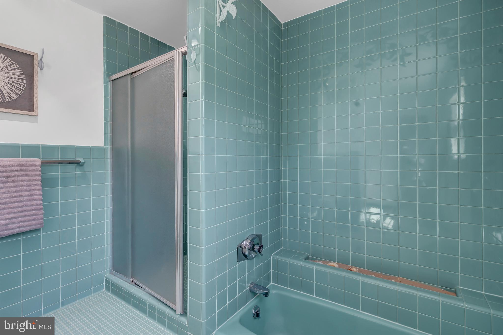 INDIAN QUEEN ESTATES - Residential