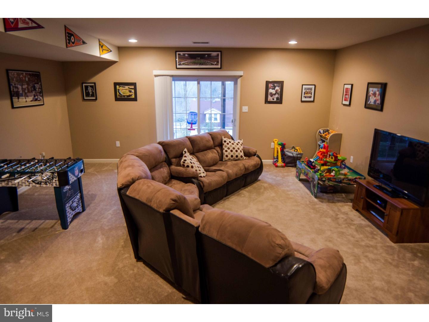 WILLOWBANK - Residential