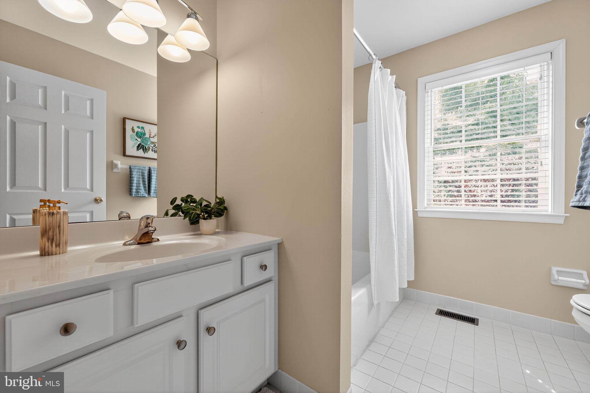 IDLEWILDE - Residential