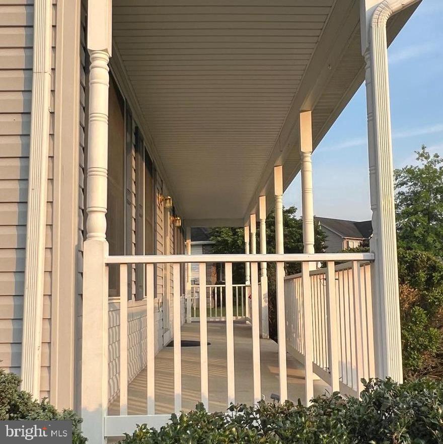 232 CREEKWOOD DRIVE
