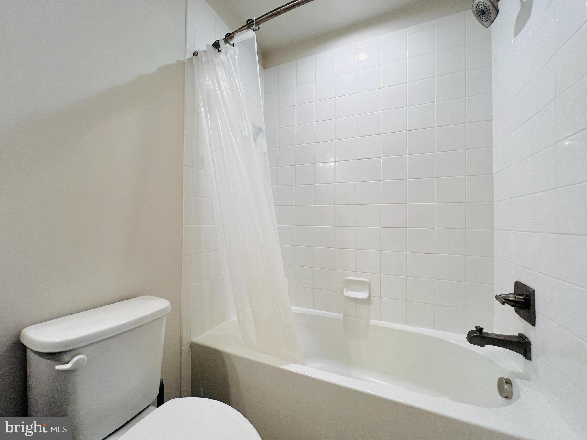 VILLAGE OF TOWNE SQUARE - Residential