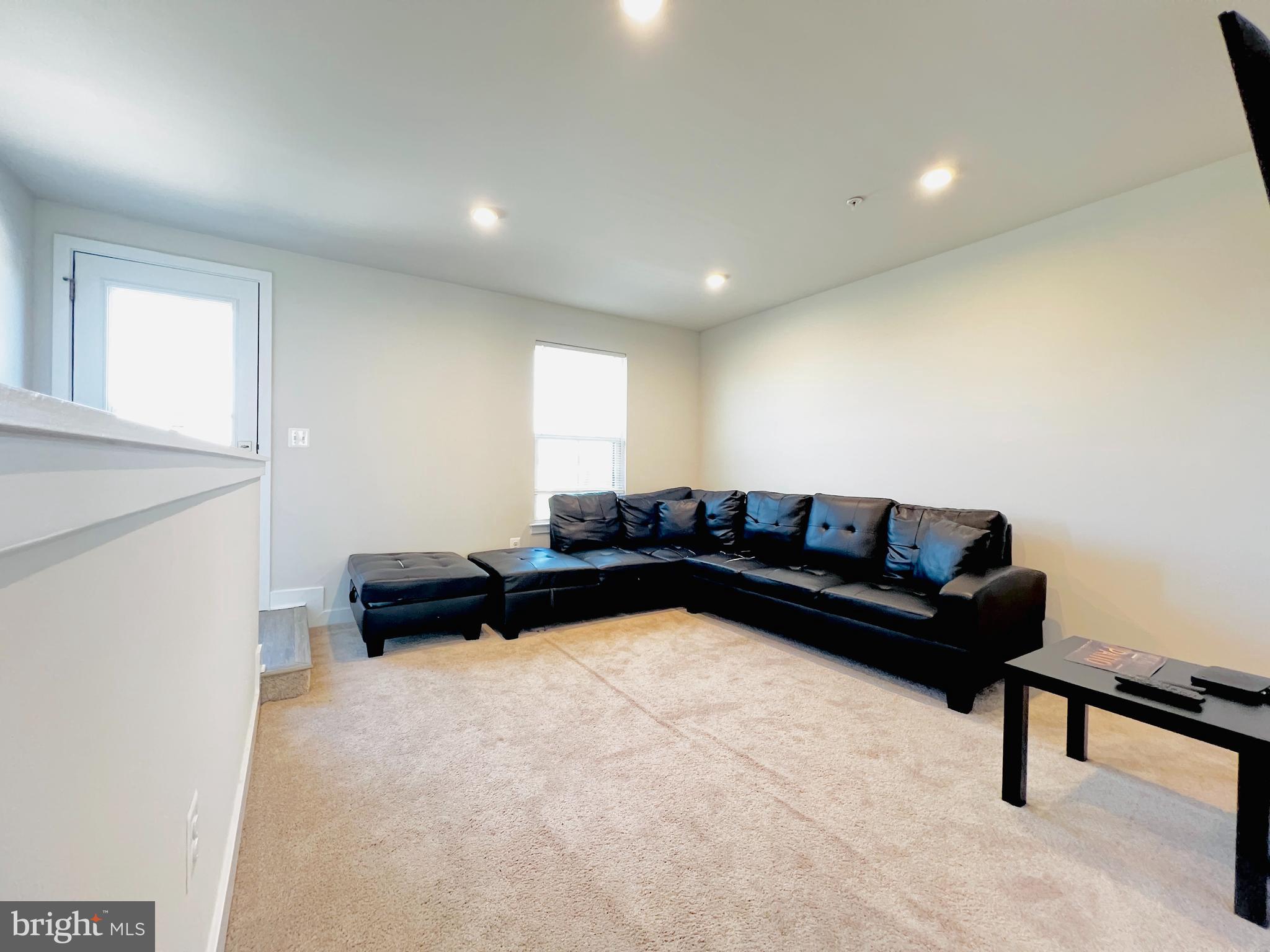 VILLAGE OF TOWNE SQUARE - Residential