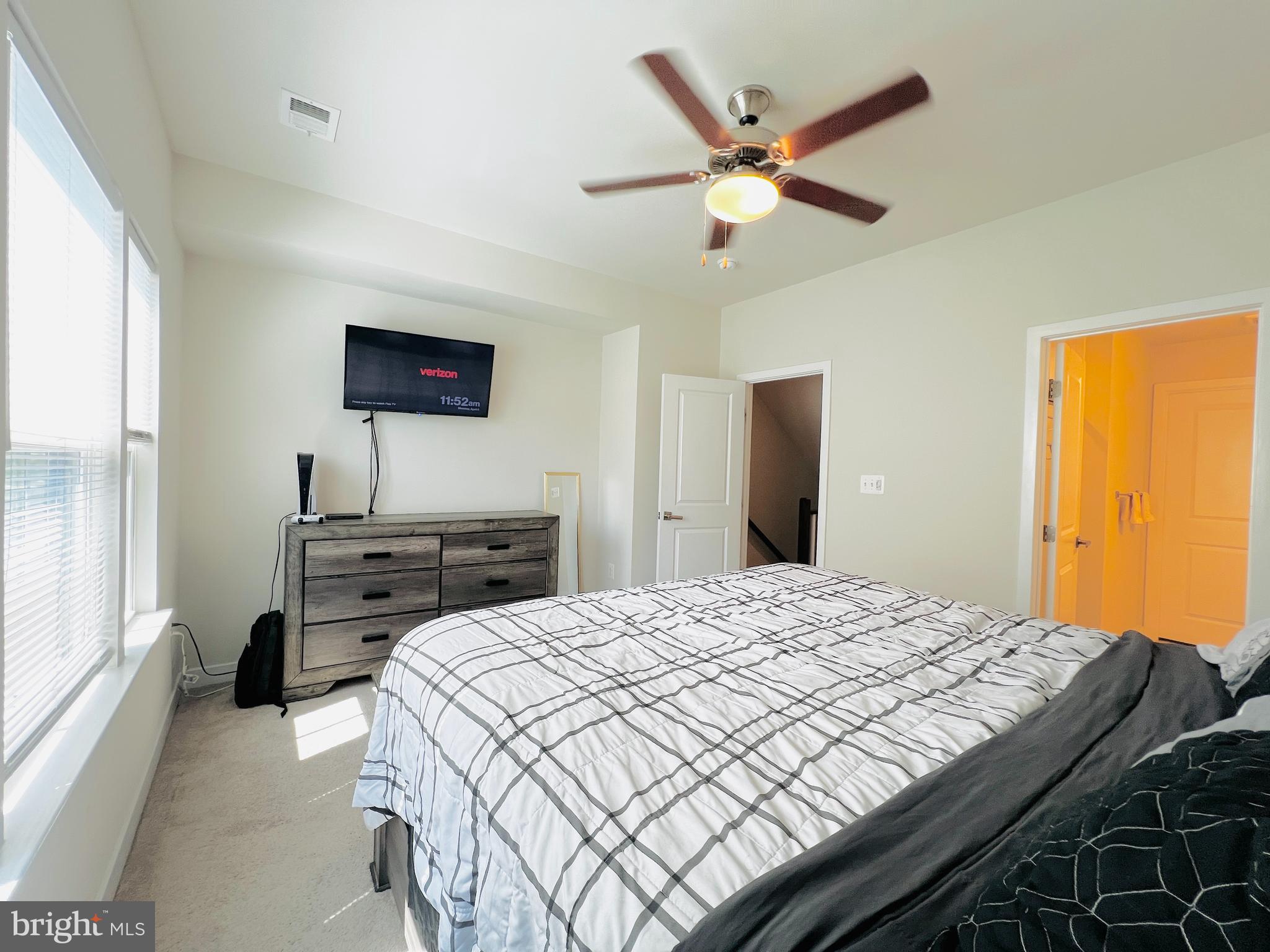 VILLAGE OF TOWNE SQUARE - Residential