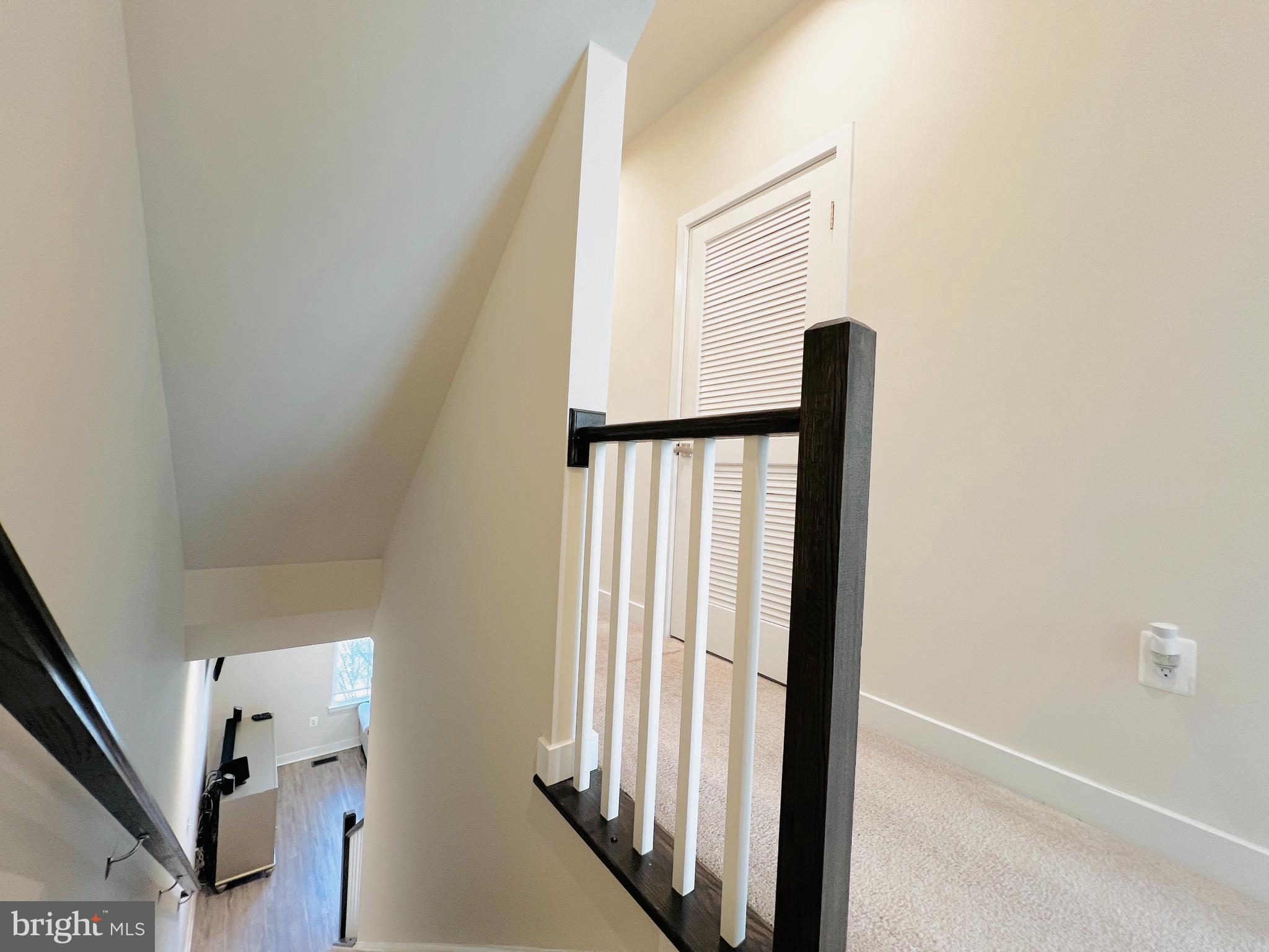 VILLAGE OF TOWNE SQUARE - Residential