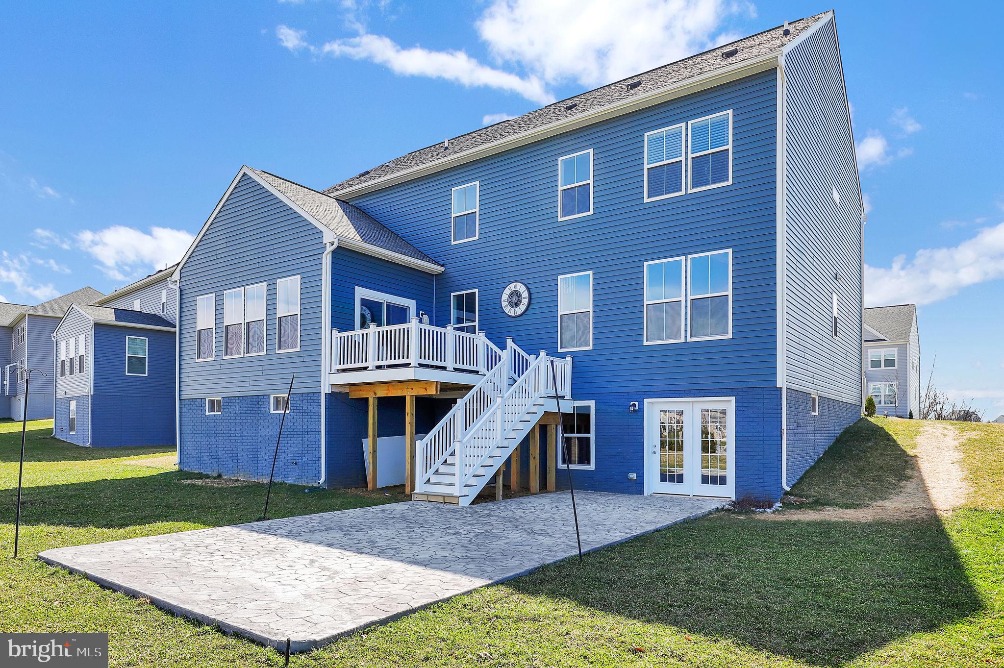 WESTFIELDS - Residential