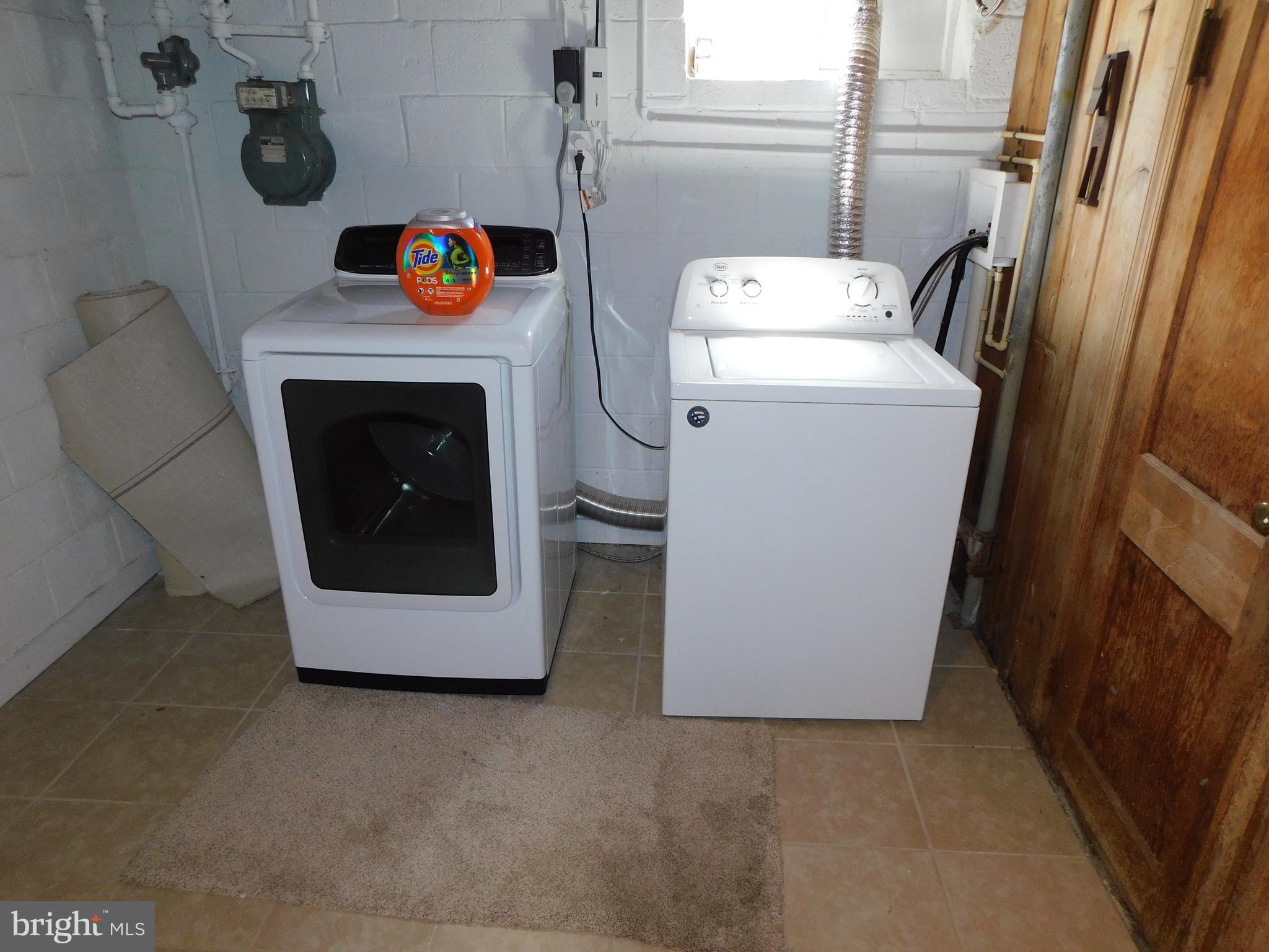 OXON RUN HILLS - Residential